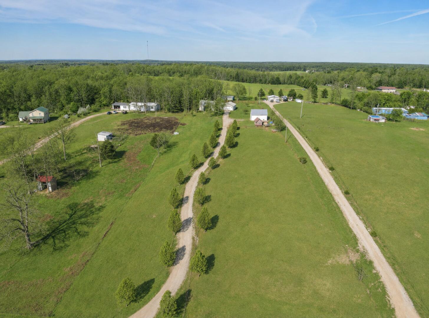 # 4707 Private Road 5127 Property Photo 3