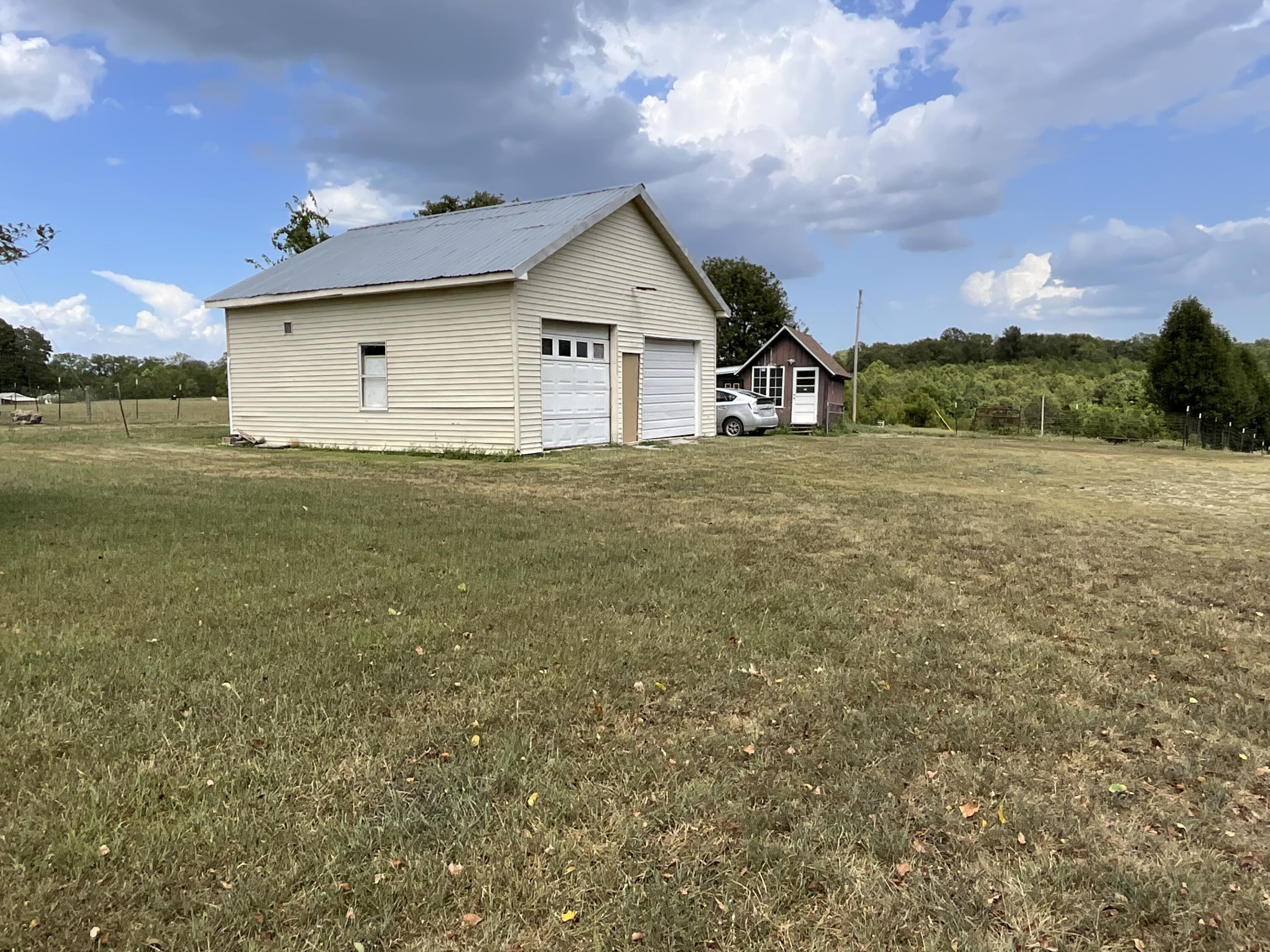 # 4707 Private Road 5127 Property Photo 54