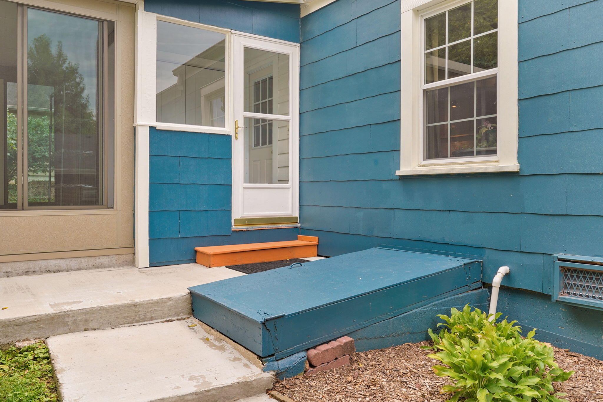 1406 South Avenue Property Photo 18