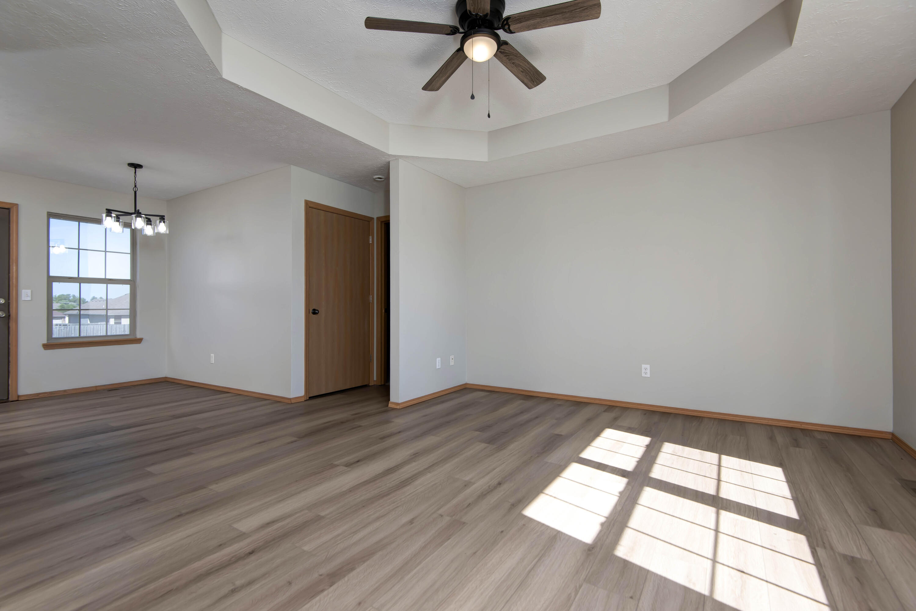 107 Cherry Avenue Property Photo 4