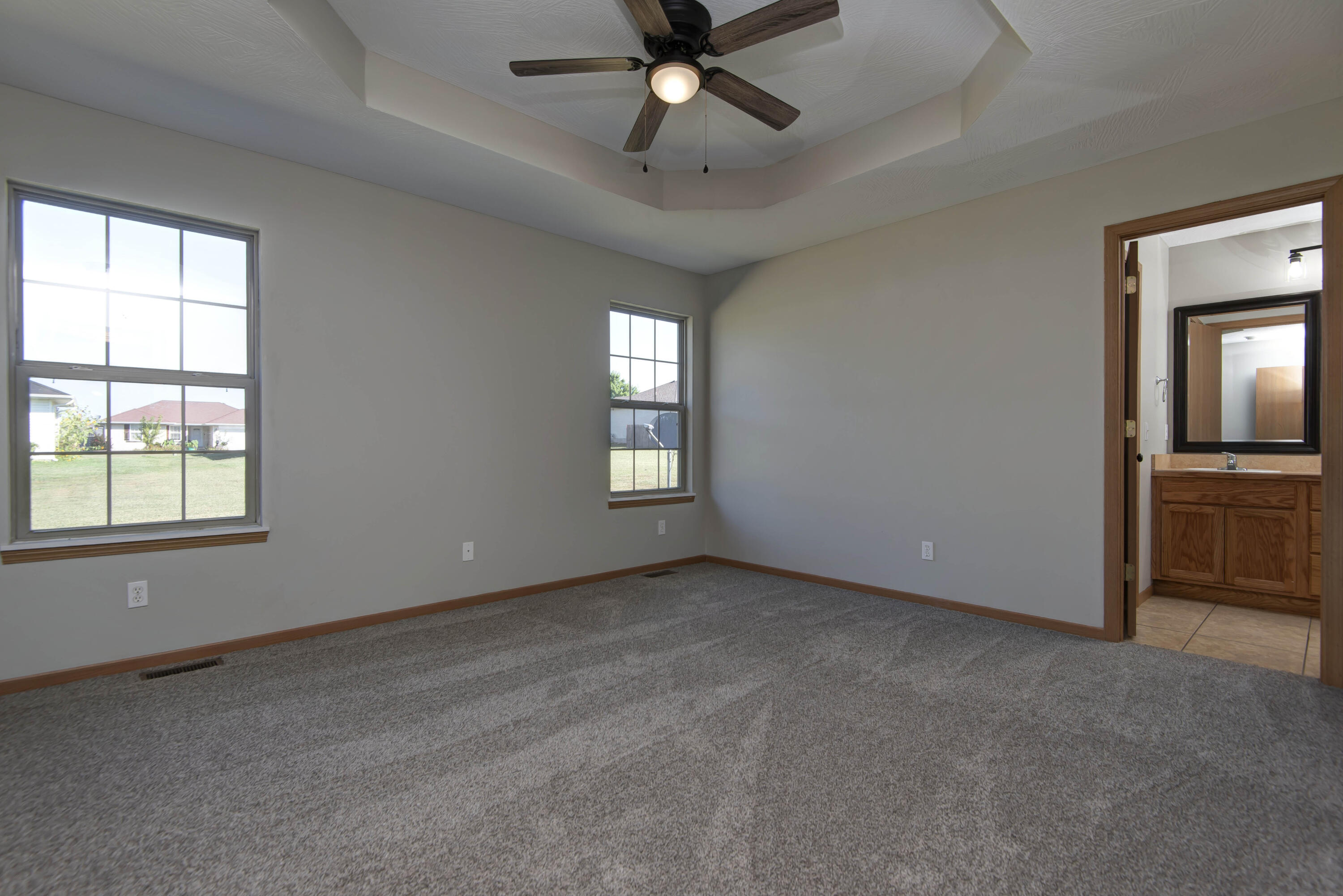 409 Sugar Lane Property Photo 16