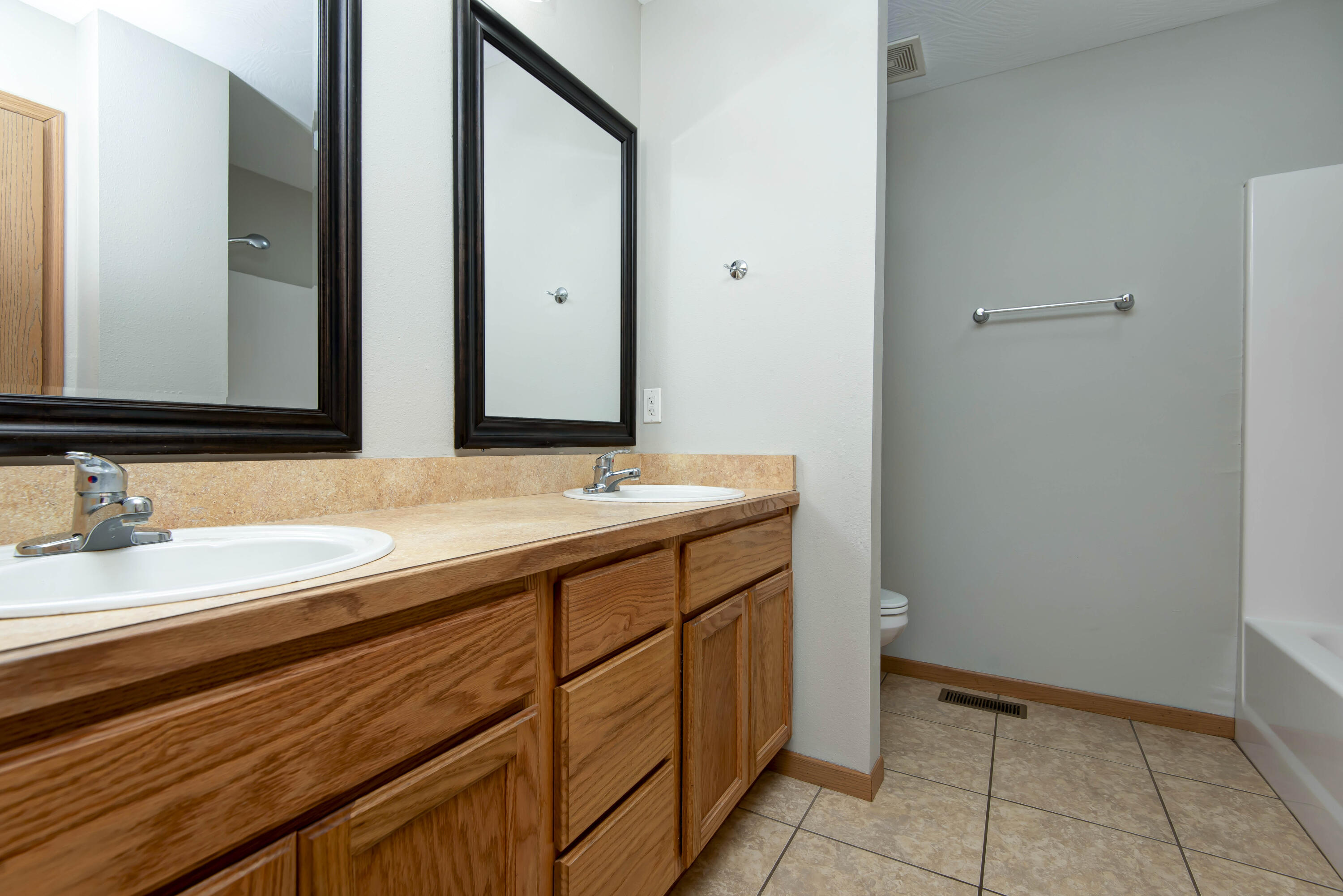 409 Sugar Lane Property Photo 18