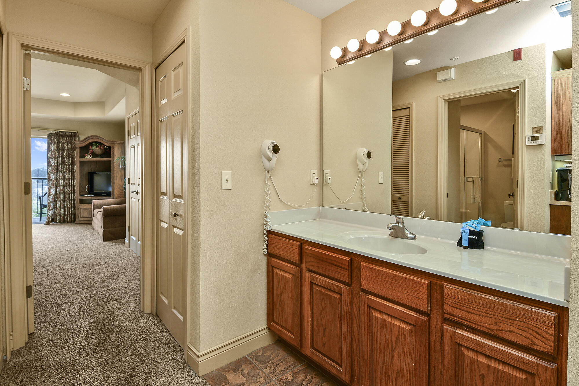 201 Golfview Drive 14 Property Photo 12