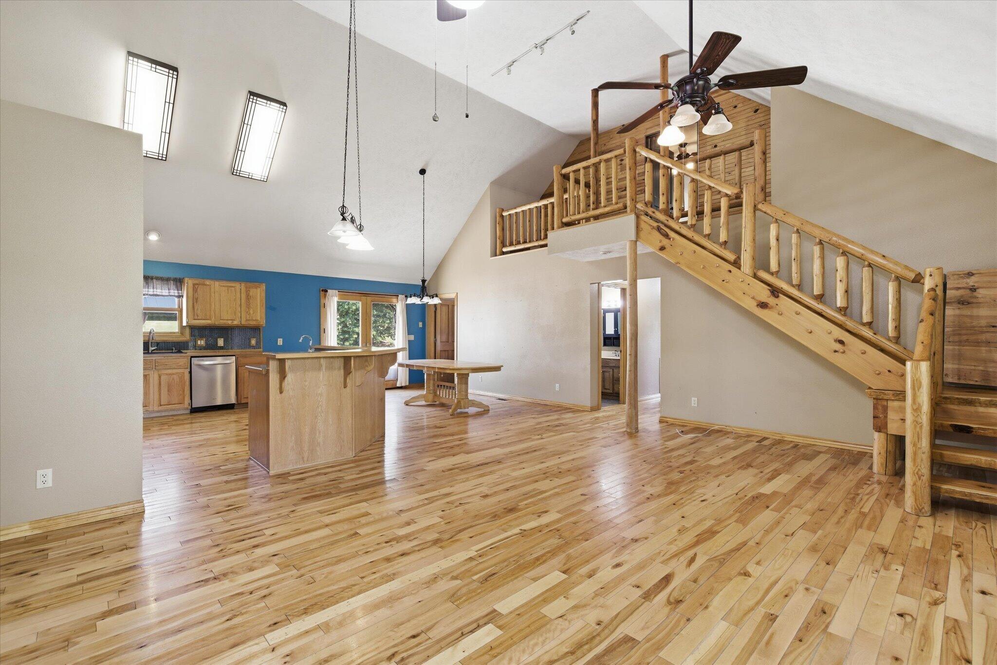 1518 Sandhill Lane Property Photo 10