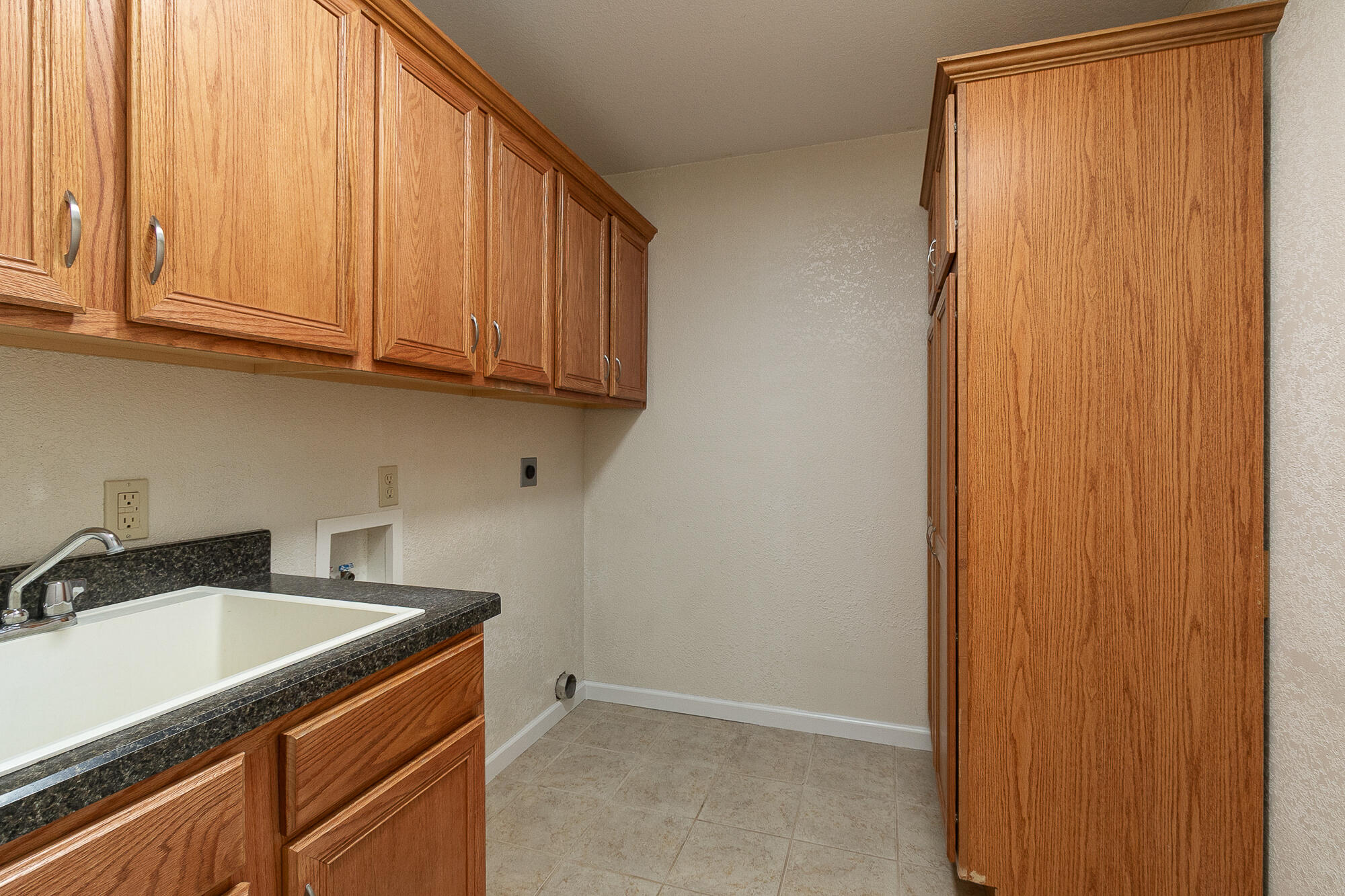 2155 East 535th Road Property Photo 28