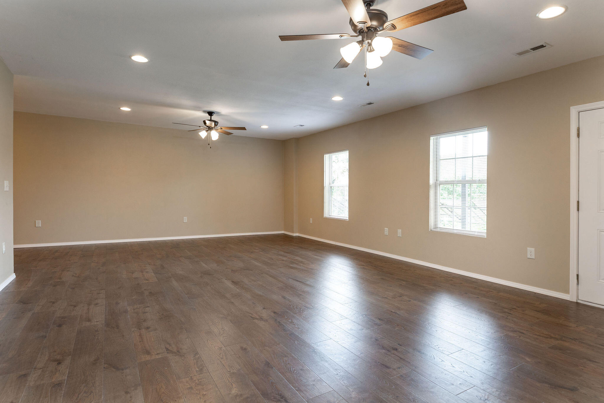 595 Amber Avenue Property Photo 21