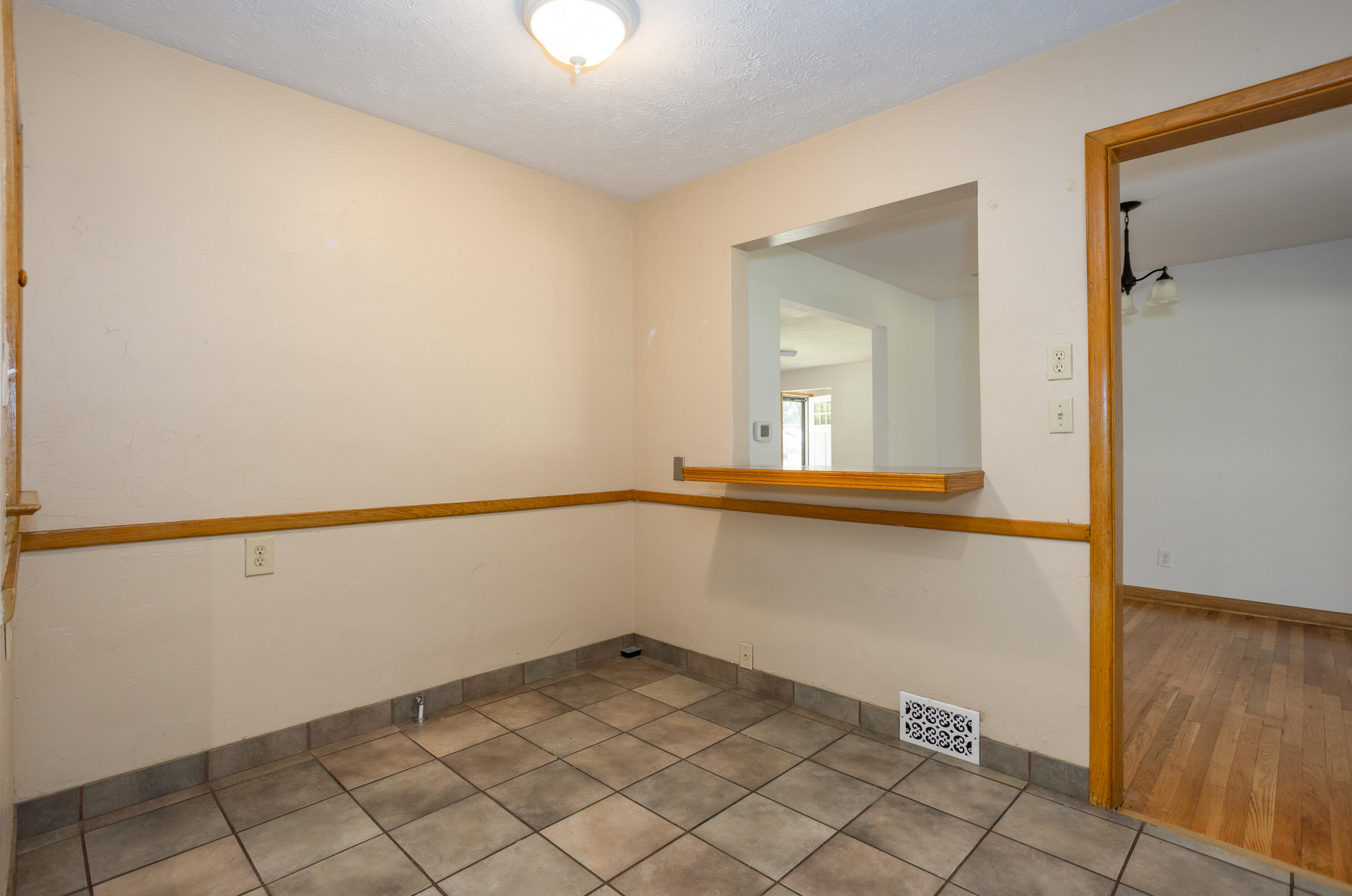 2123 South Prairie Lane Property Photo 15