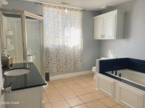 8464 Carver Road Property Photo 28