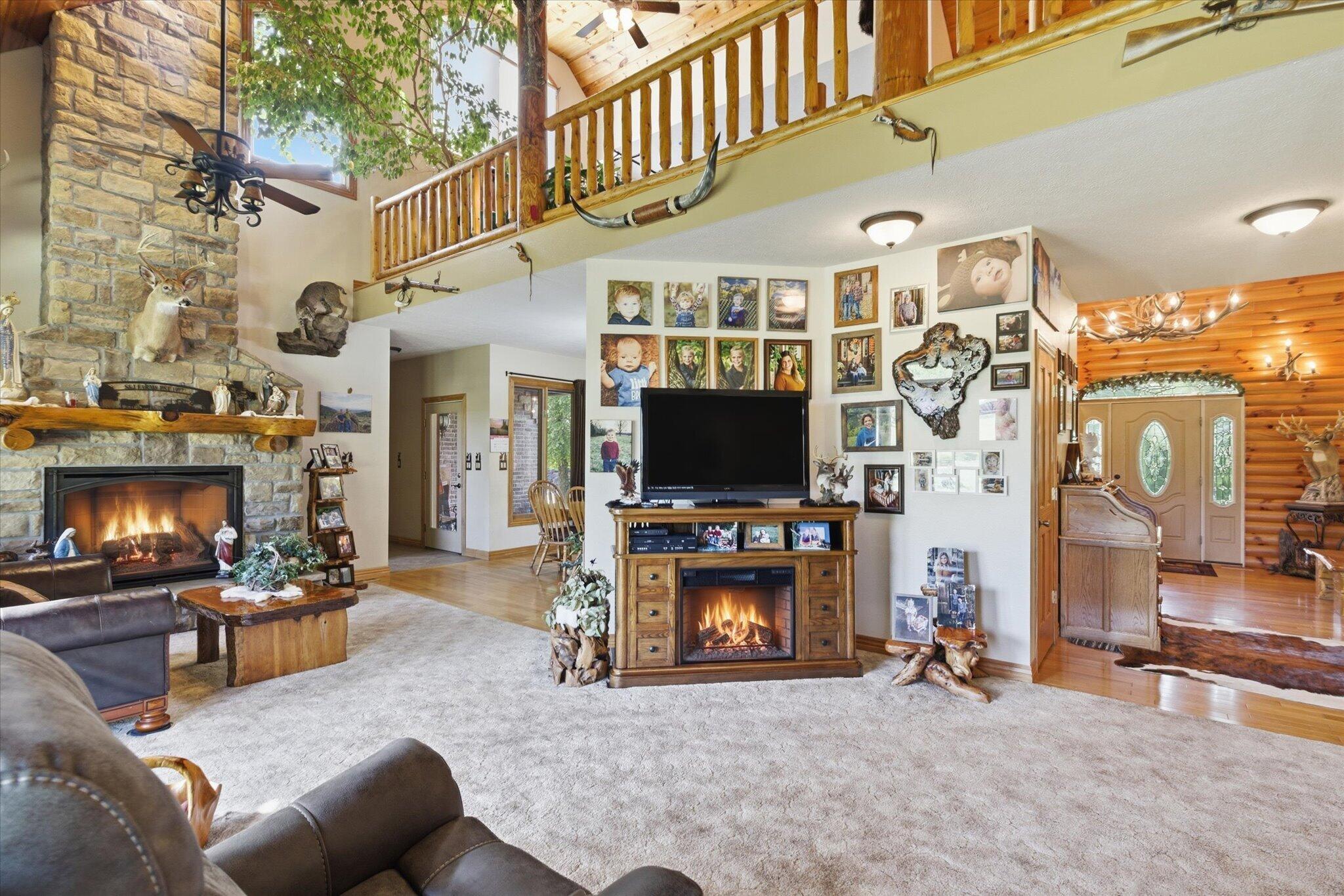 1545 Sandhill Lane Property Photo 15