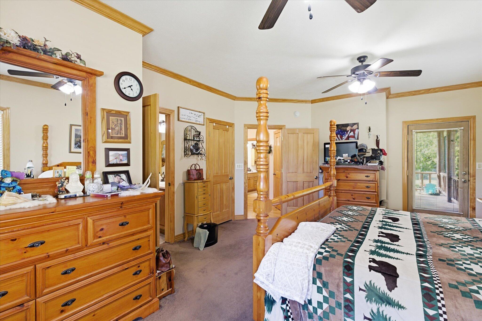 1545 Sandhill Lane Property Photo 25