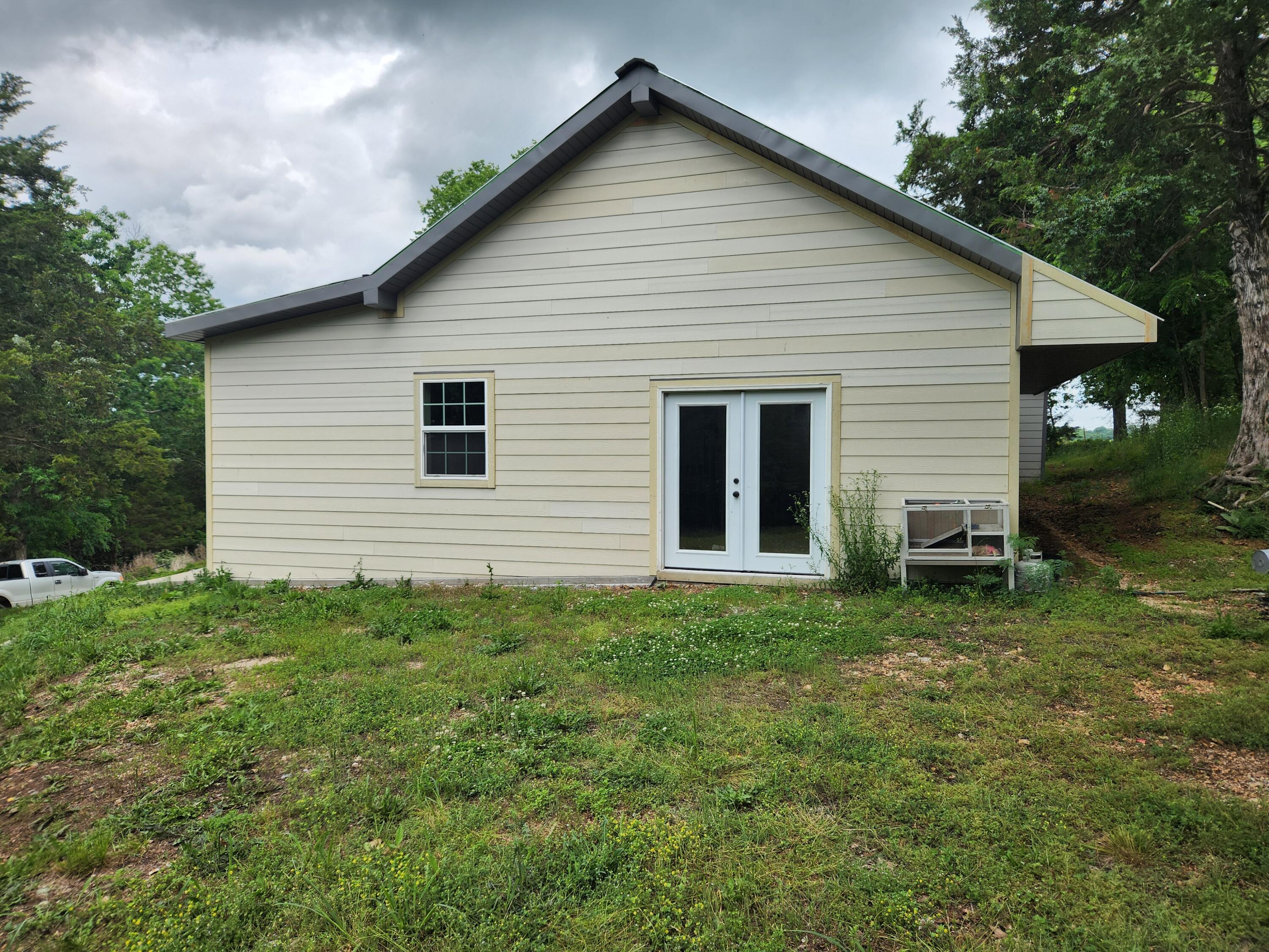 131 Shady Lane Property Photo 7