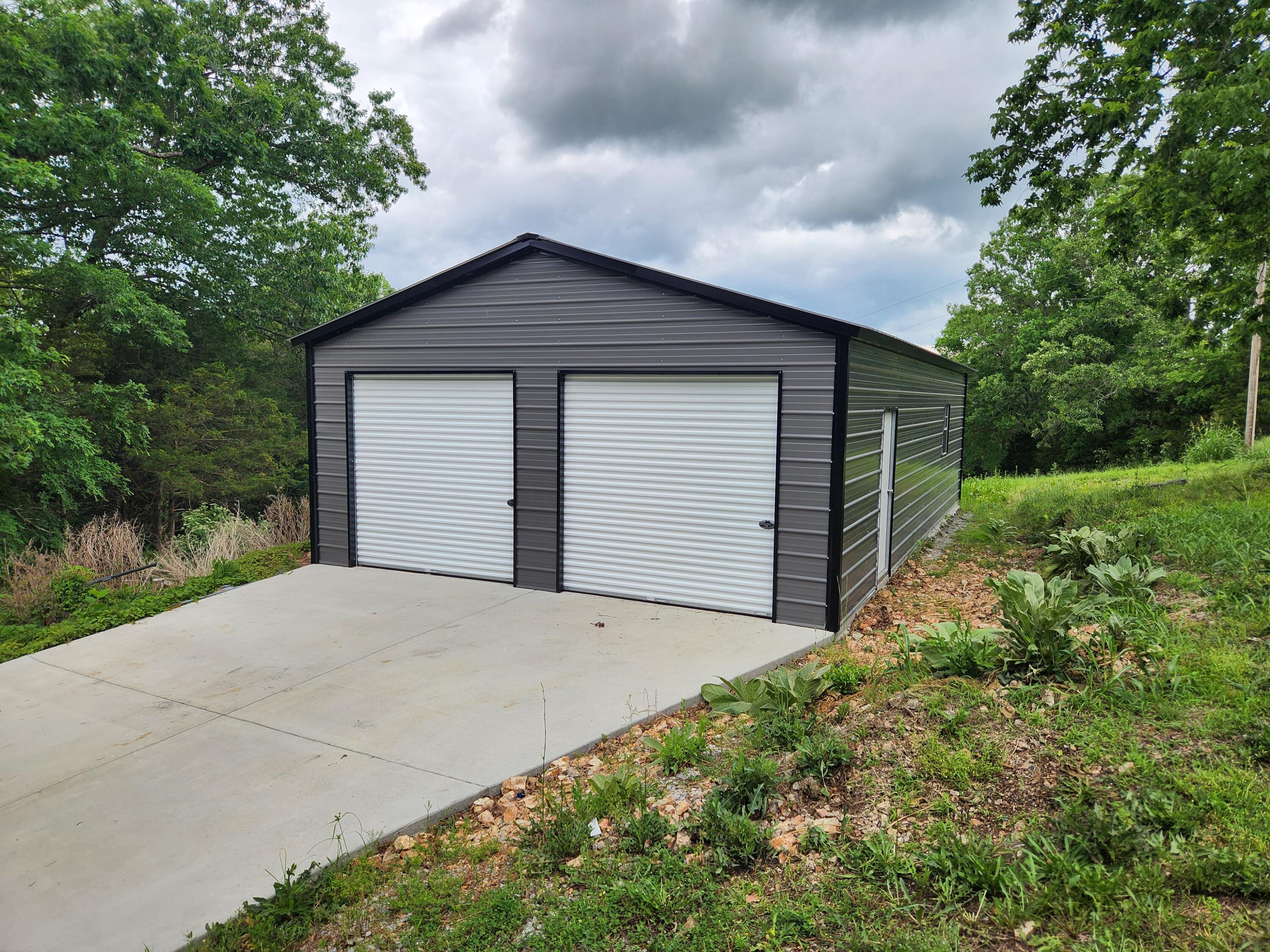 131 Shady Lane Property Photo 32