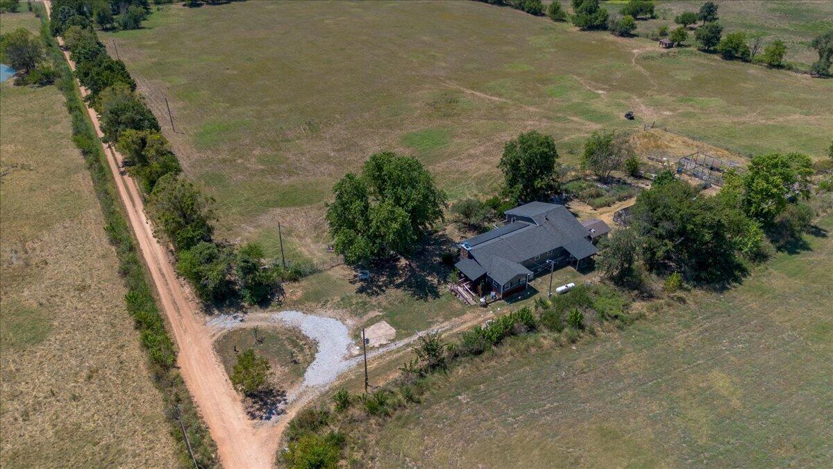 571 Cardin Road Property Photo 3