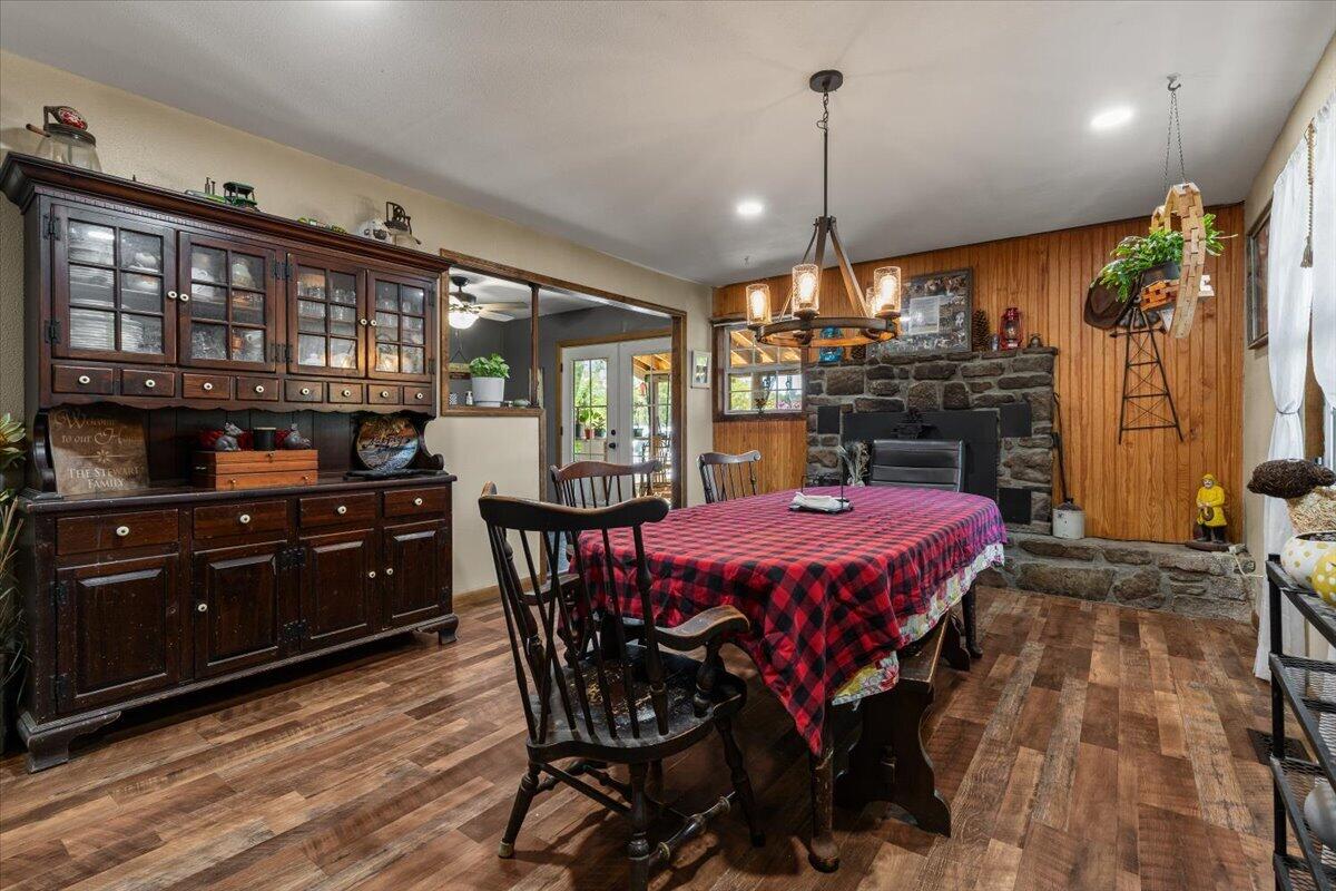 571 Cardin Road Property Photo 9