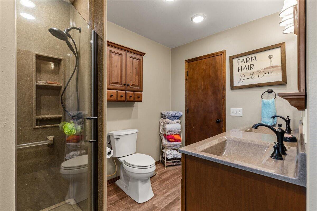 571 Cardin Road Property Photo 27