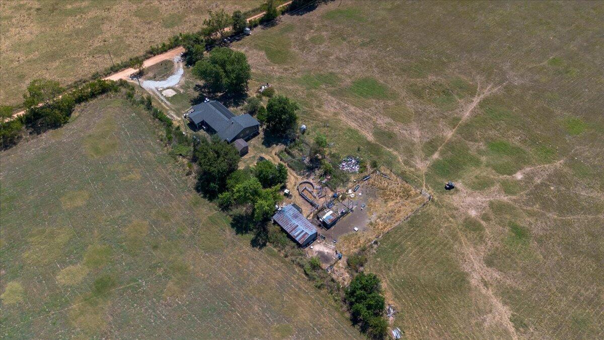 571 Cardin Road Property Photo 40