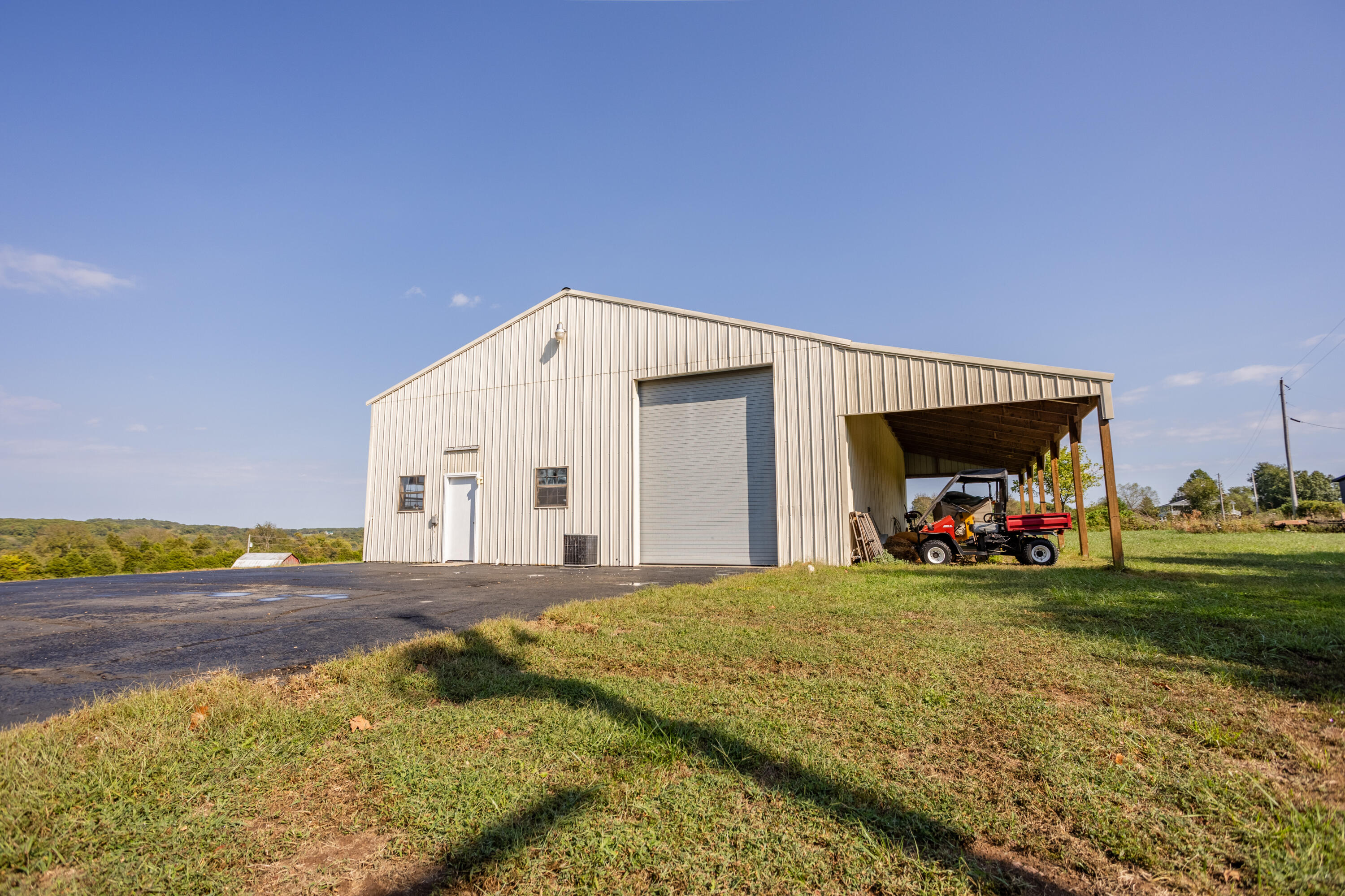 4069 State Highway 125 North Property Photo 6