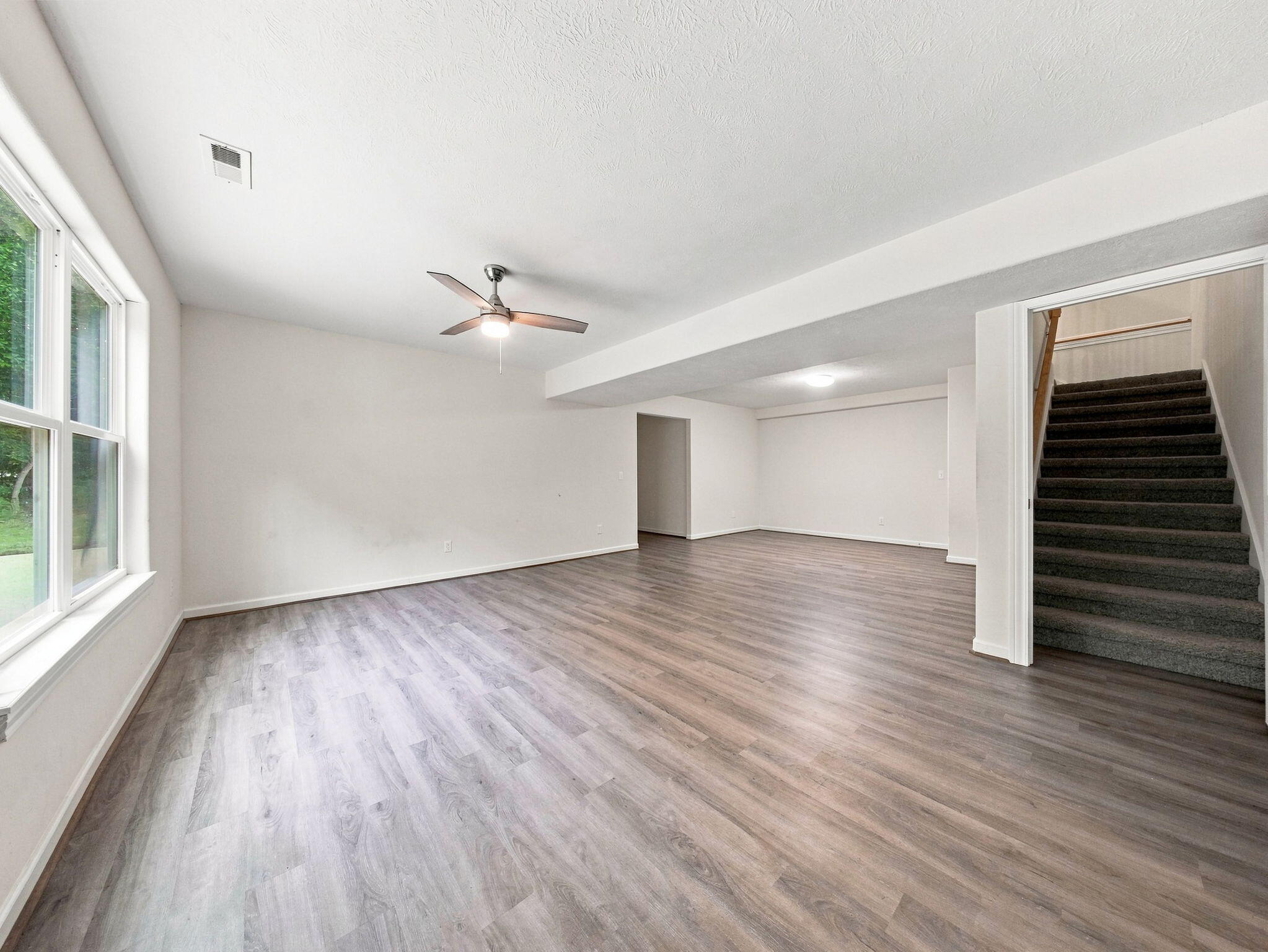 1295 Morningside Falls Boulevard Property Photo 23