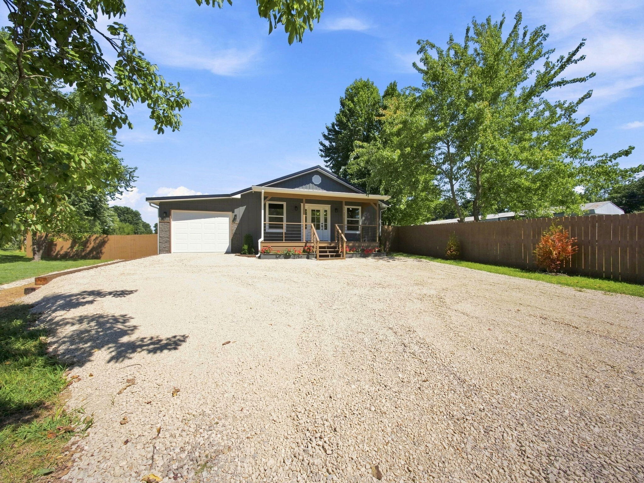 964 Joann Street Property Photo 10