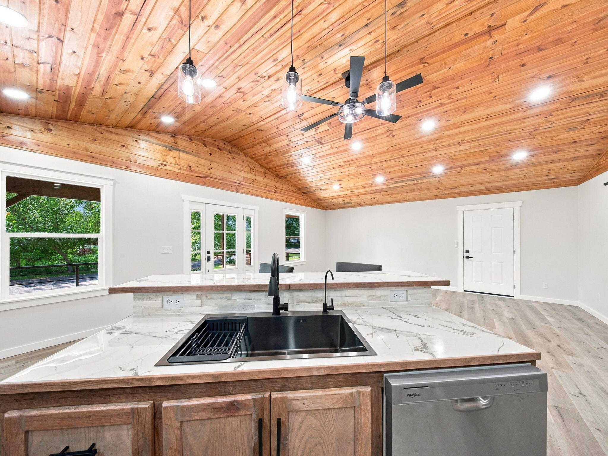 964 Joann Street Property Photo 21