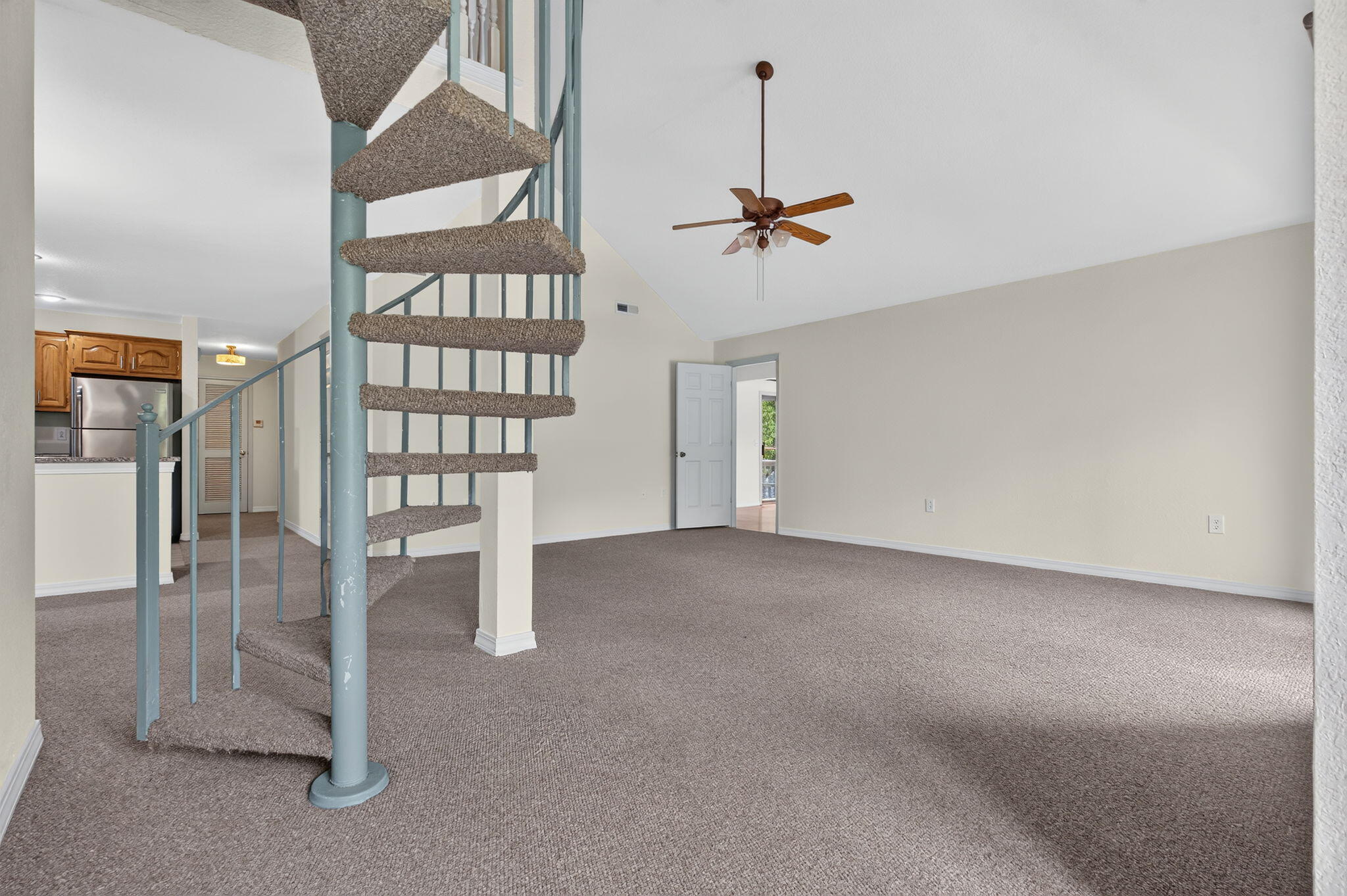 7811 Cozy Cove Road 2-11 Property Photo 2