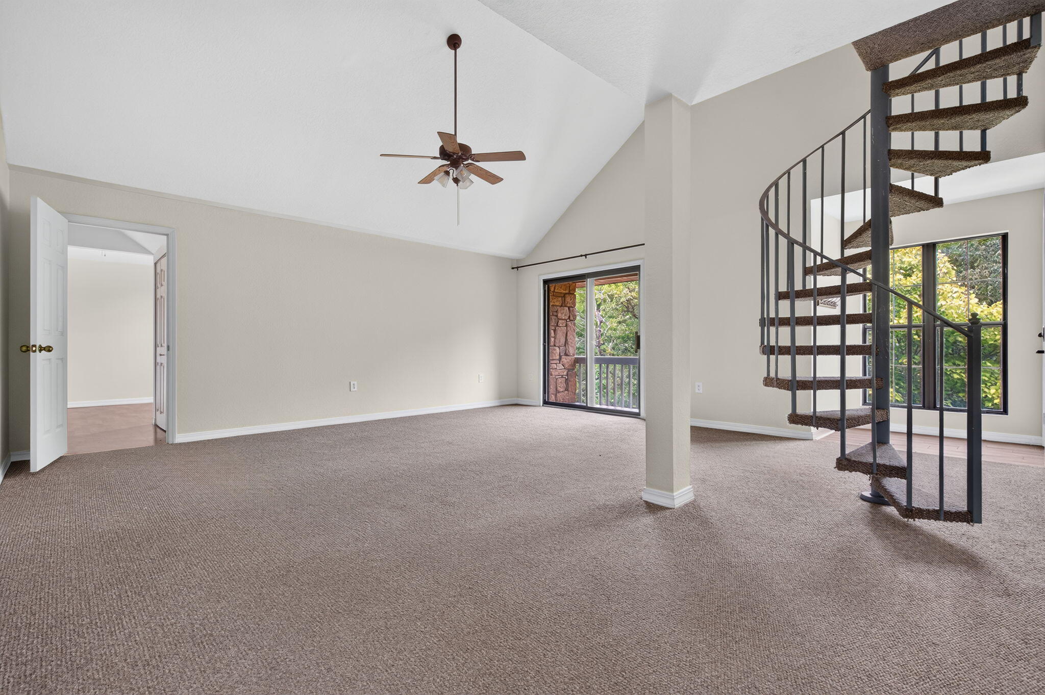 7811 Cozy Cove Road 2-11 Property Photo 5