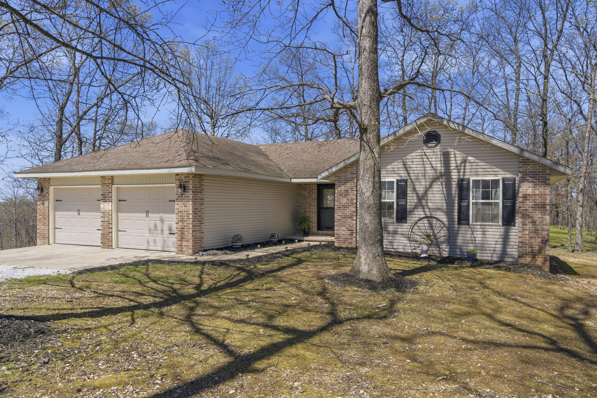1329 South State Highway Uu Property Photo 2