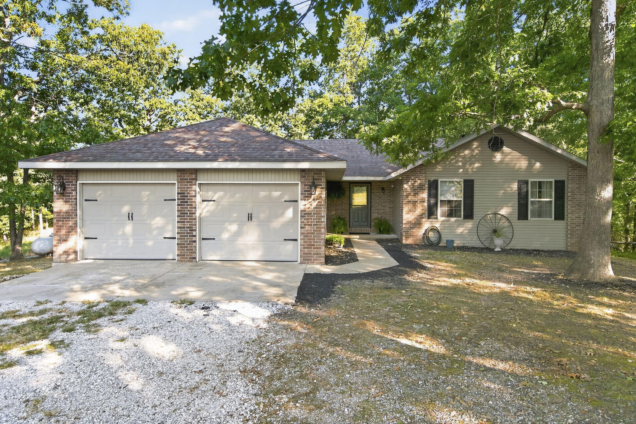 1329 South State Highway Uu Property Photo 2