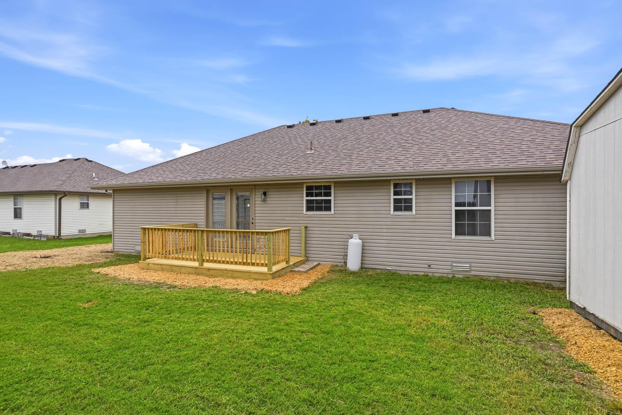 462 Waterwheel Avenue Property Photo 29