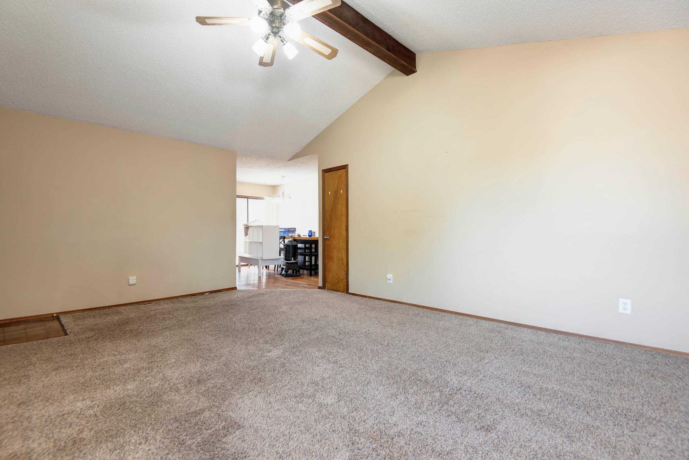 2644 North Marion Avenue Property Photo 6