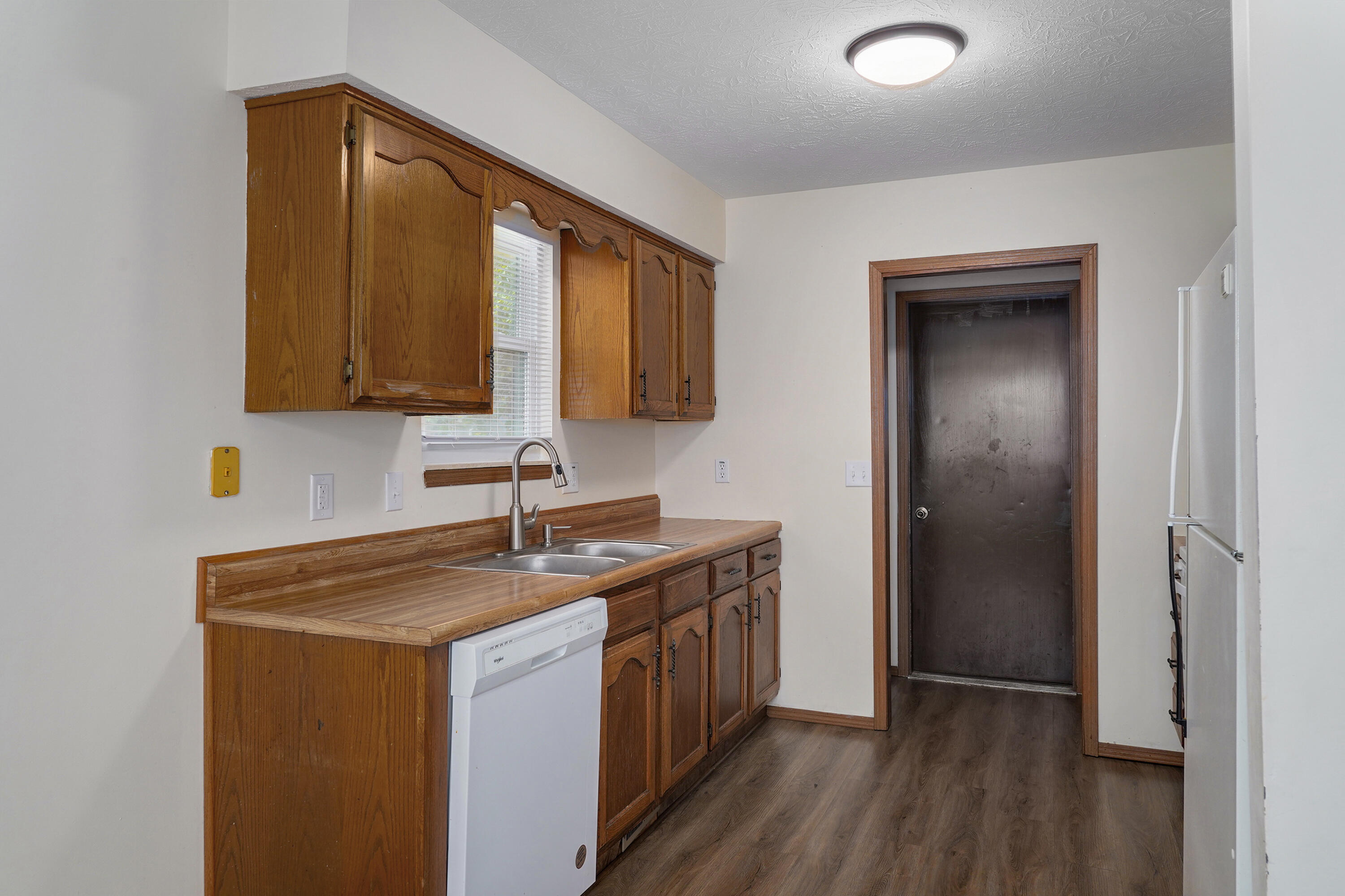 515 West Edgewood Street Property Photo 10