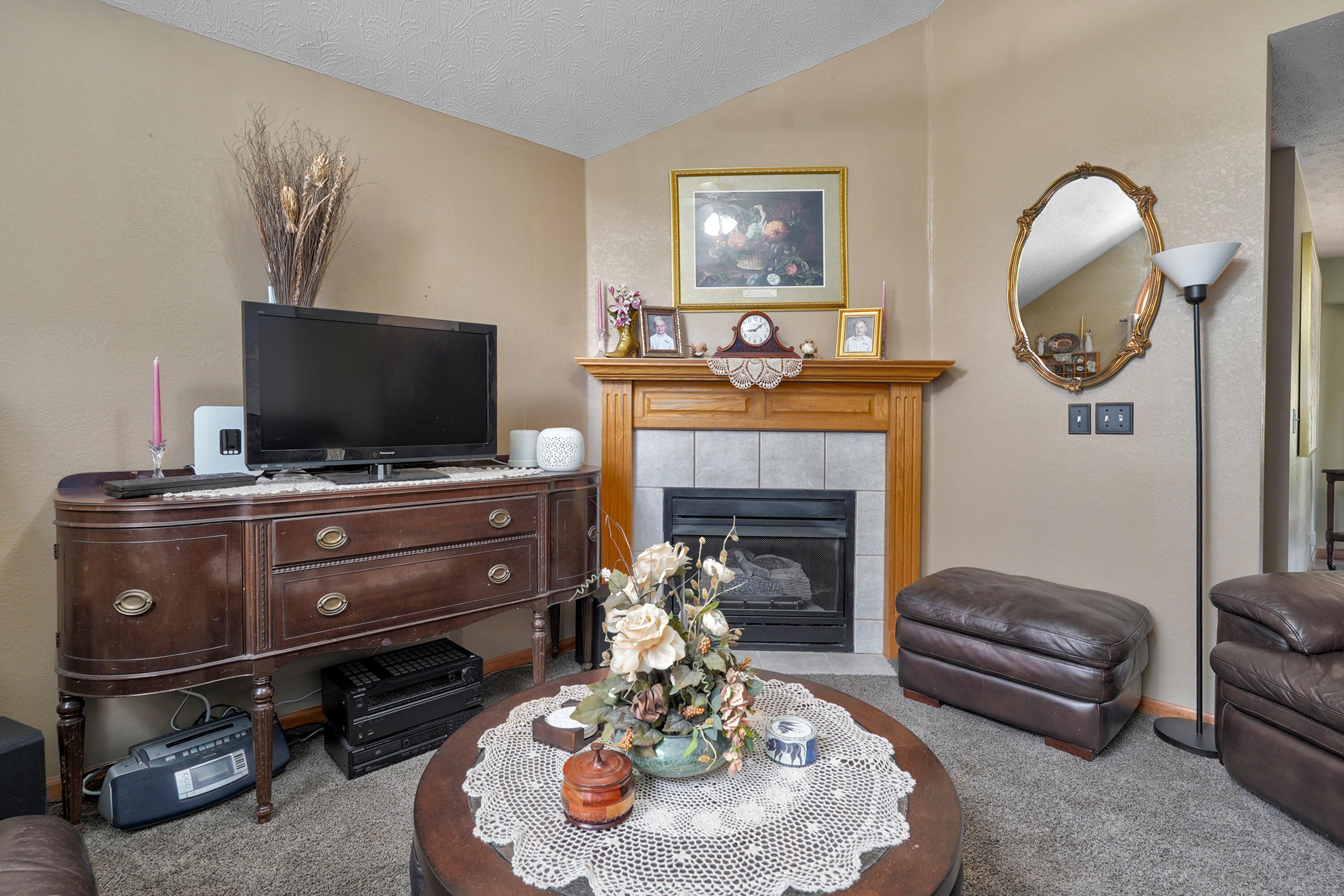 129 Deer Run Property Photo 5