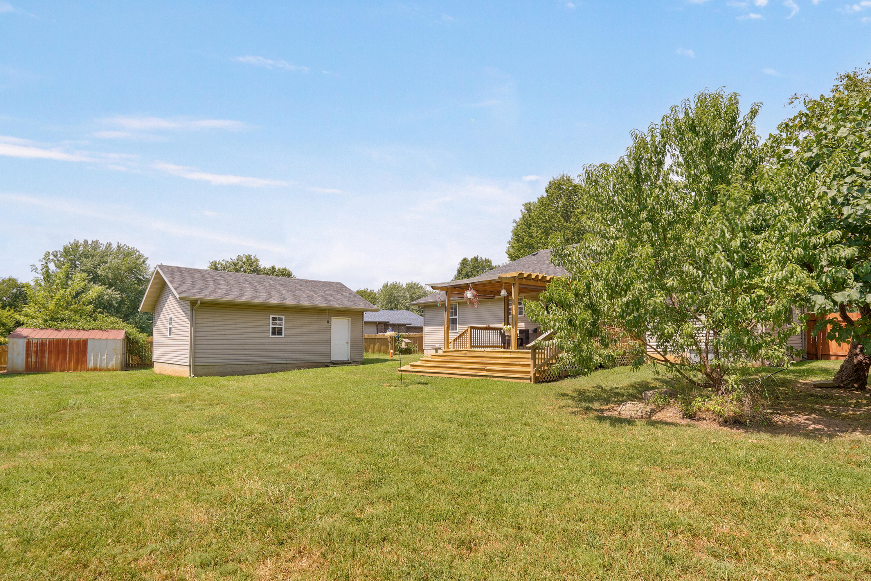 129 Deer Run Property Photo 24