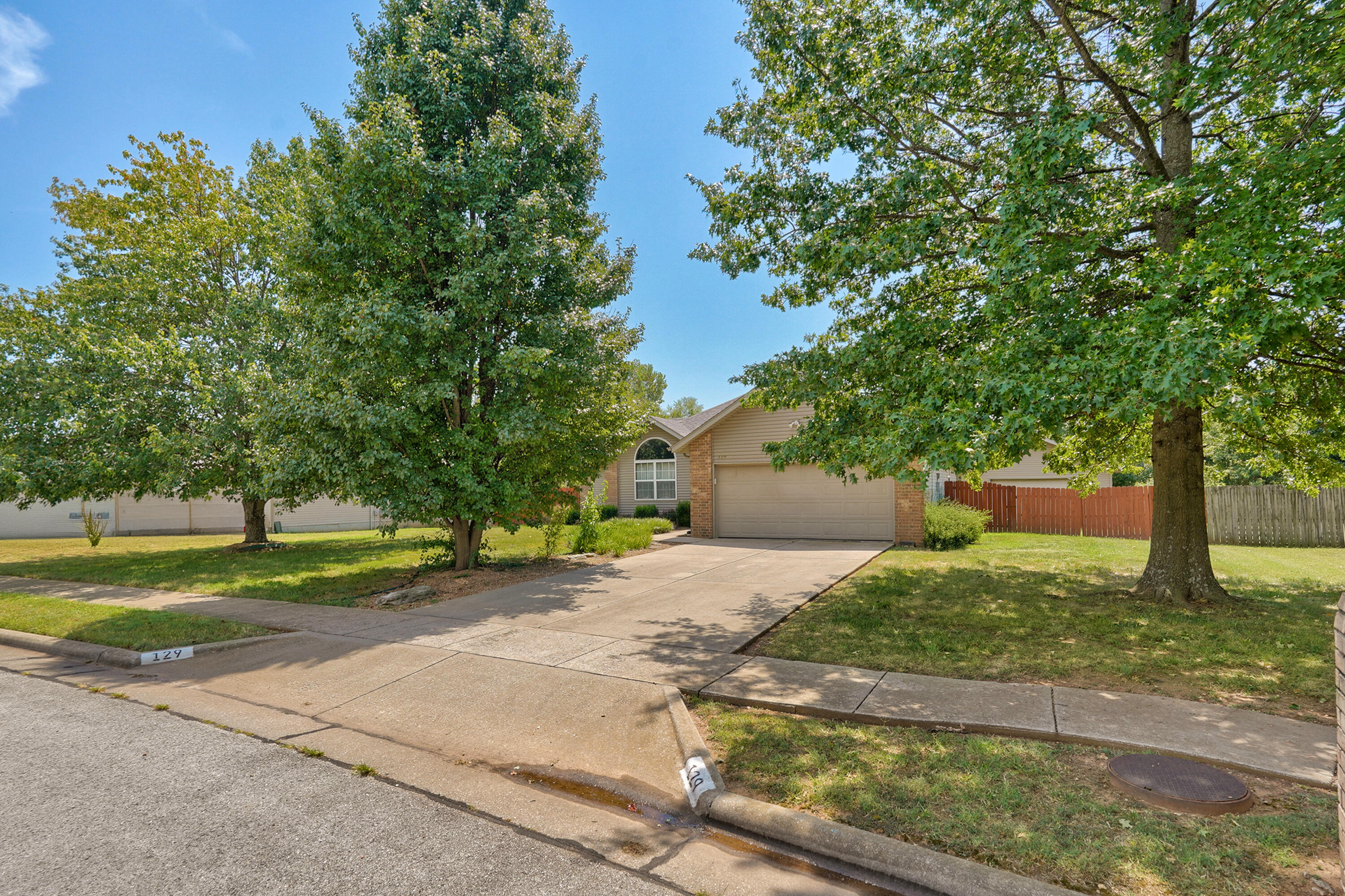 129 Deer Run Property Photo 26