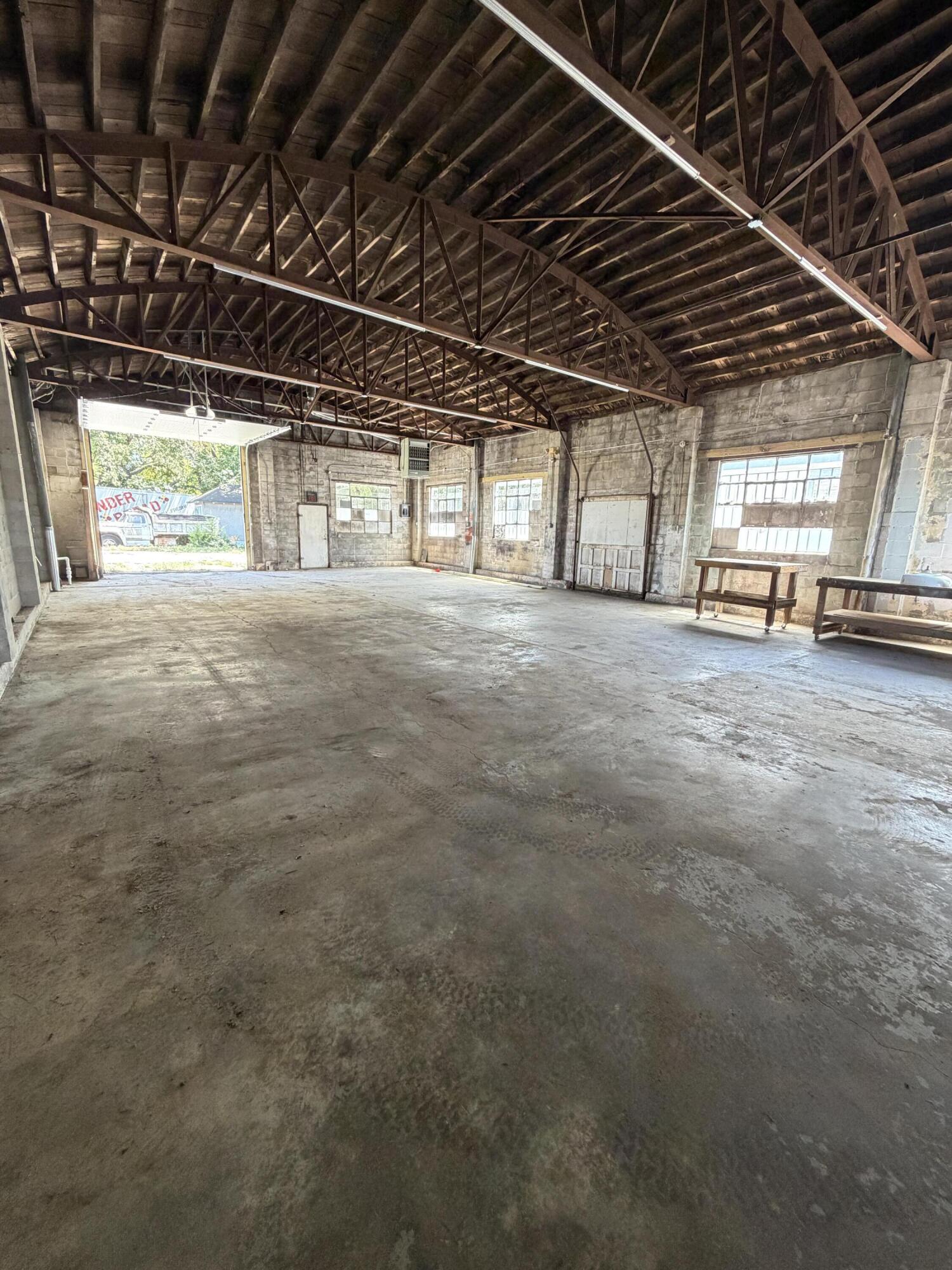 1908 North National Avenue Property Photo 3