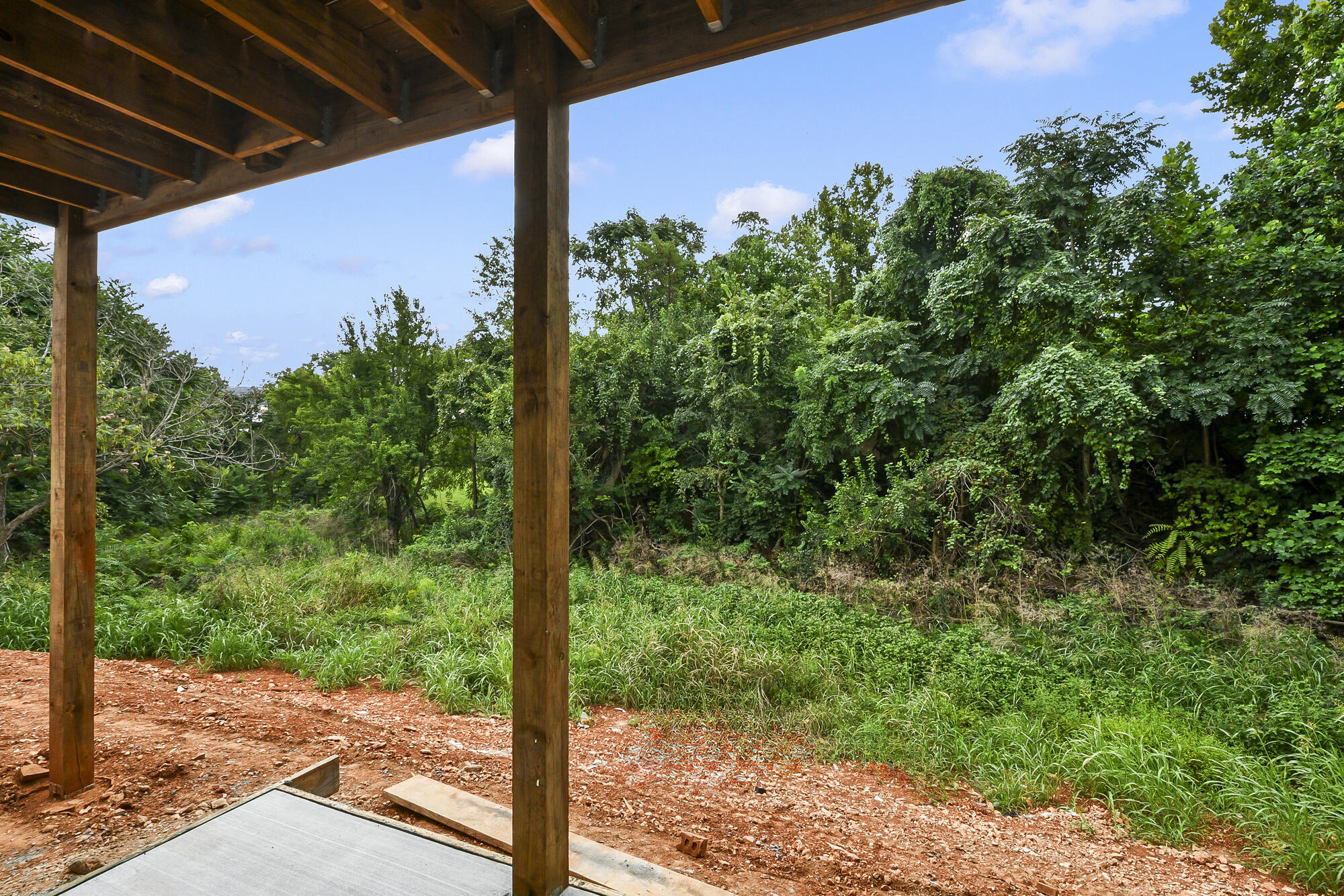 606 East Oak Leaf Court Property Photo 40