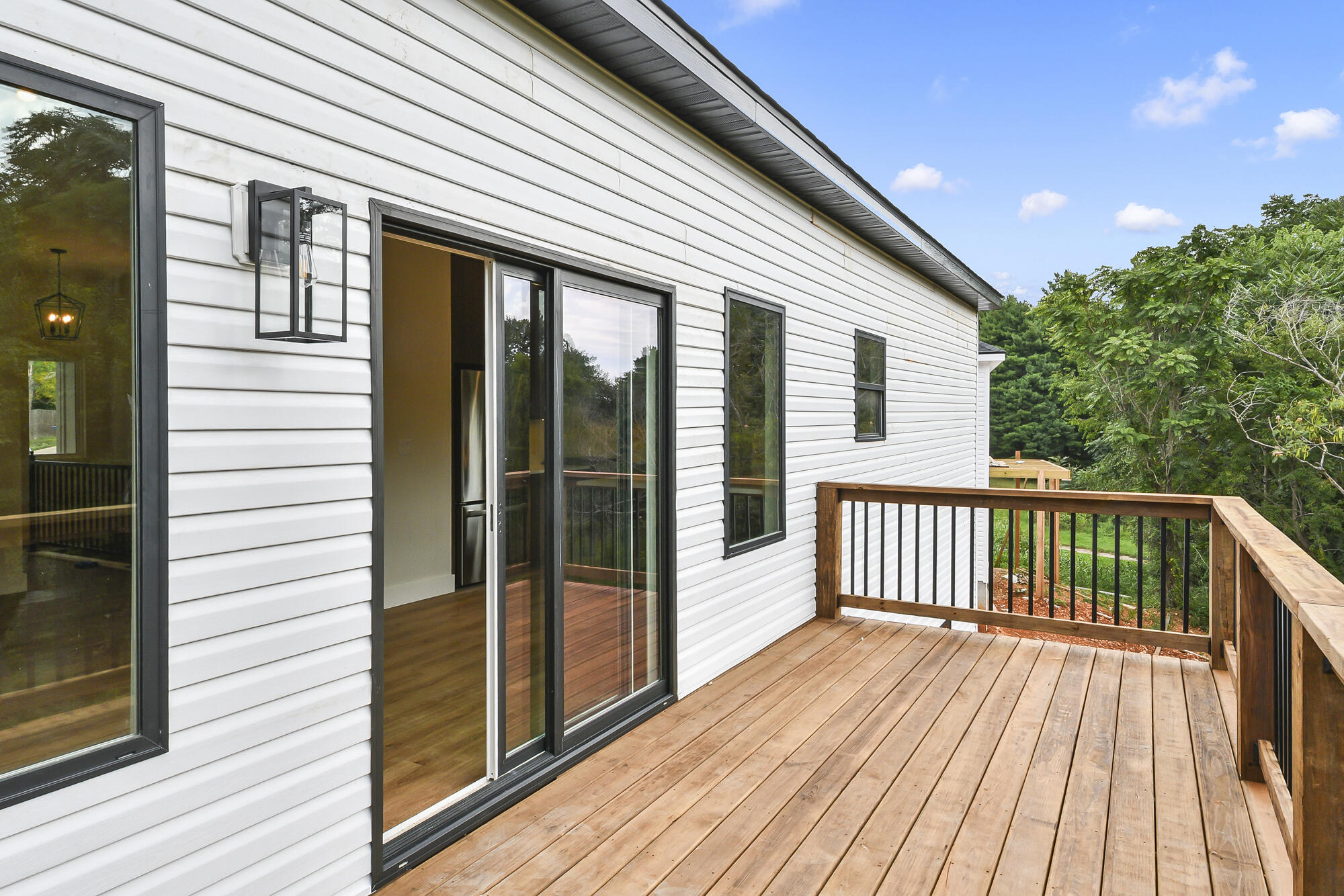 606 East Oak Leaf Court Property Photo 43