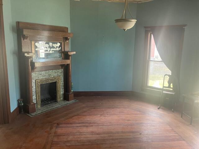 111 West Walnut Street Property Photo 3