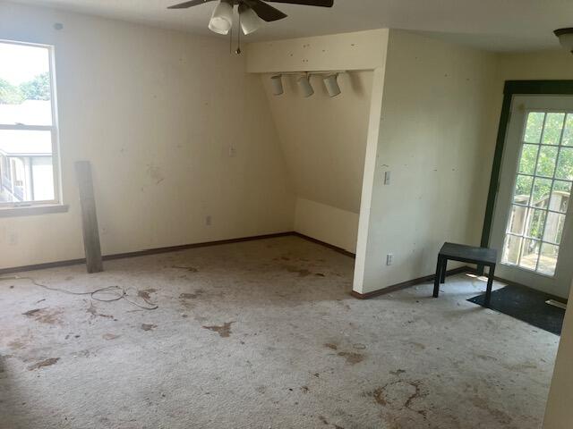 111 West Walnut Street Property Photo 9
