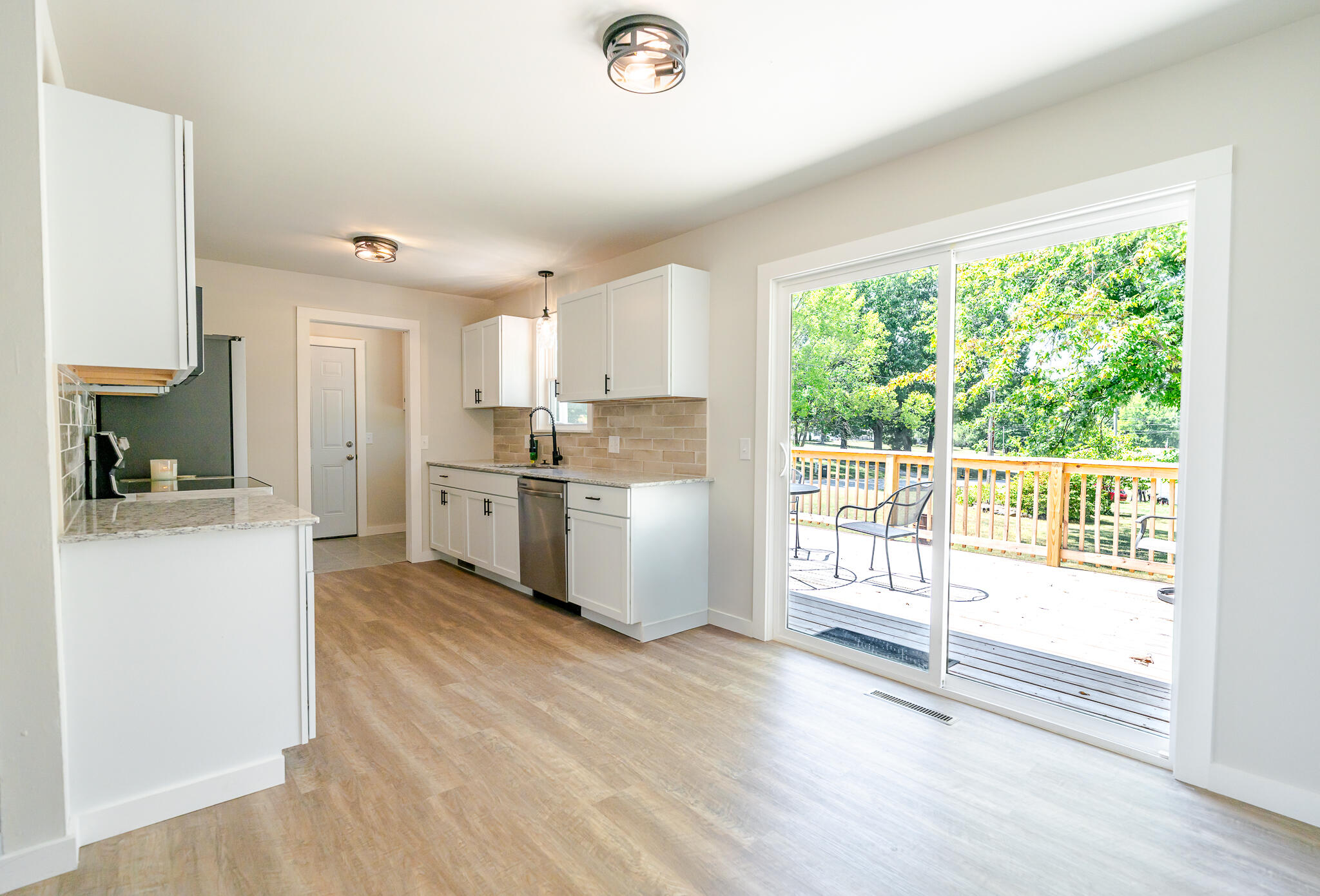 301 North Olive Street Property Photo 8