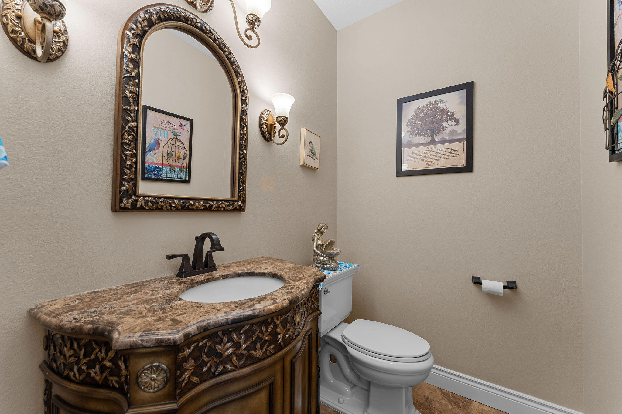 400 Loganberry Road Property Photo 14