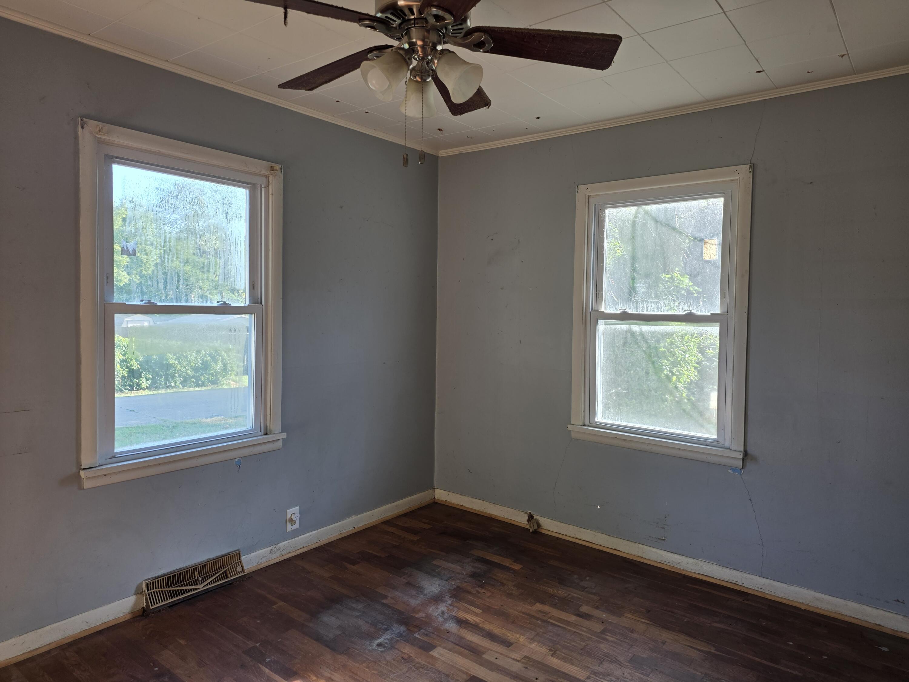 611 South Harrison Avenue Property Photo 9