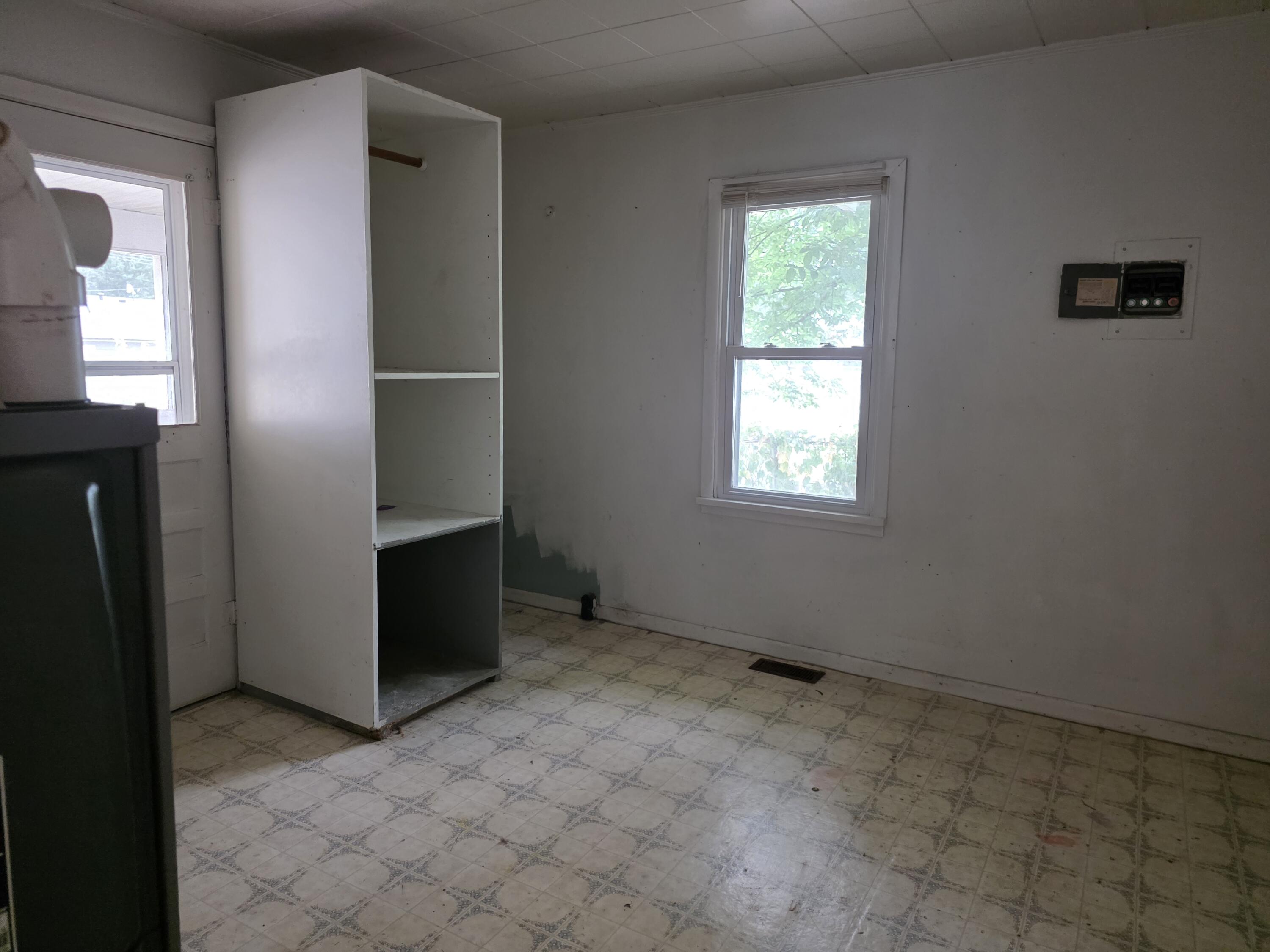 611 South Harrison Avenue Property Photo 10