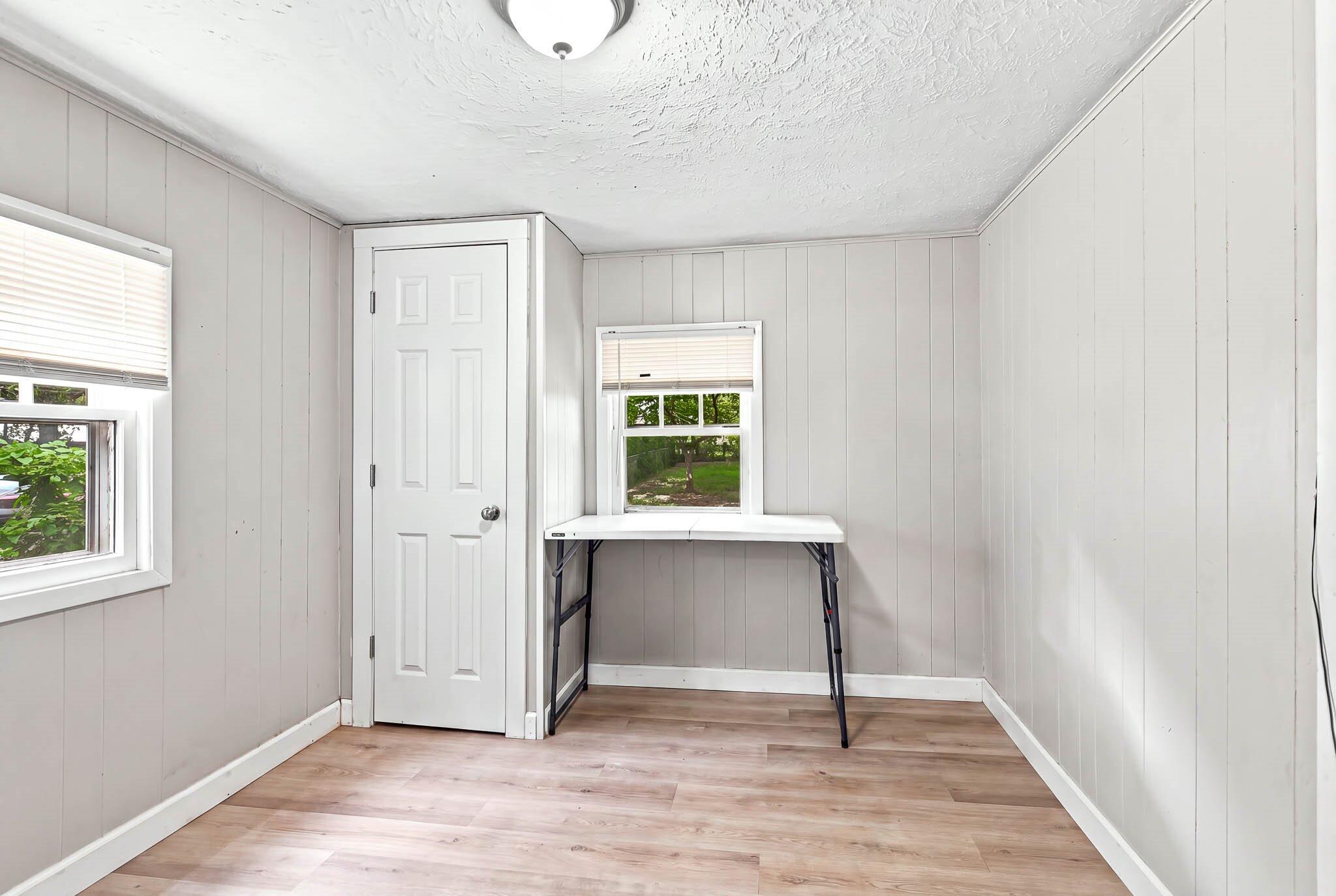 2416 North Main Avenue Property Photo 15