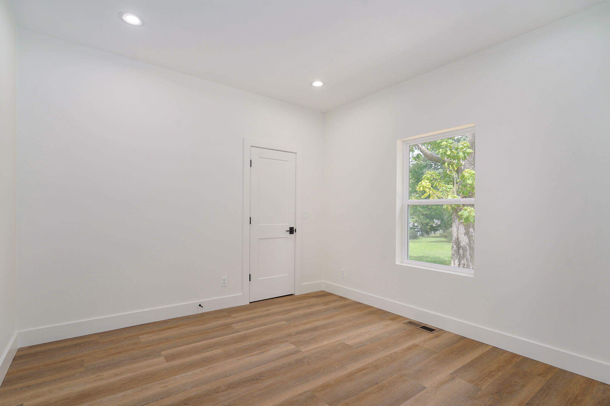 3152 North National Avenue Property Photo 21