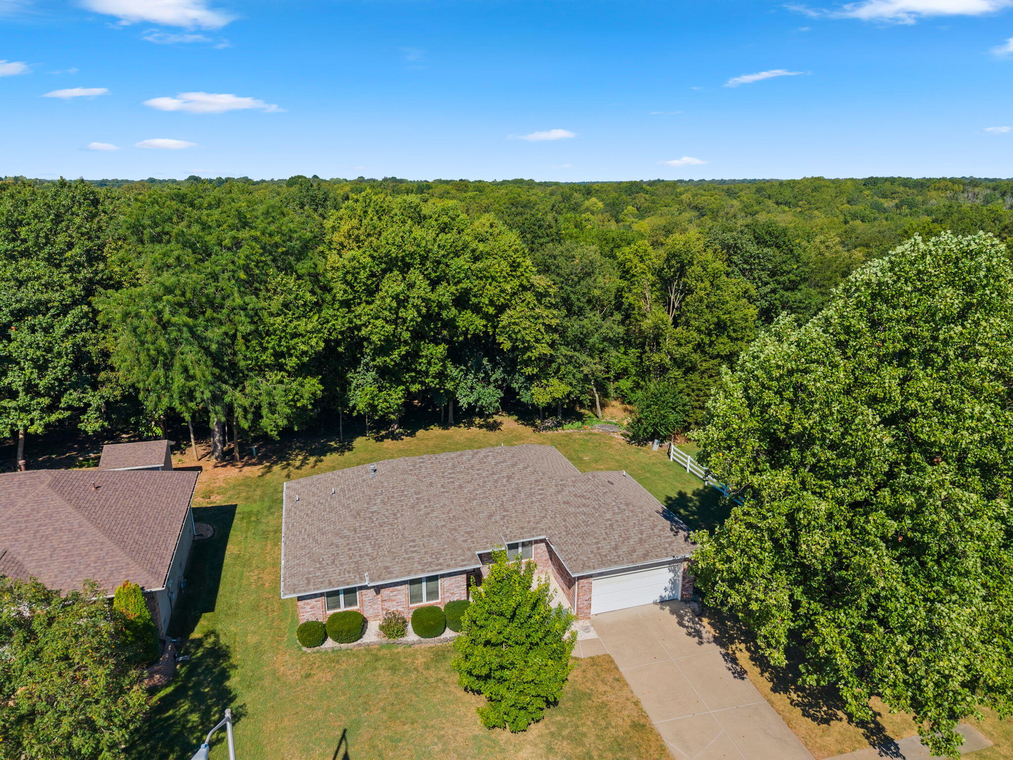 4055 North Pickwick Avenue Property Photo 26