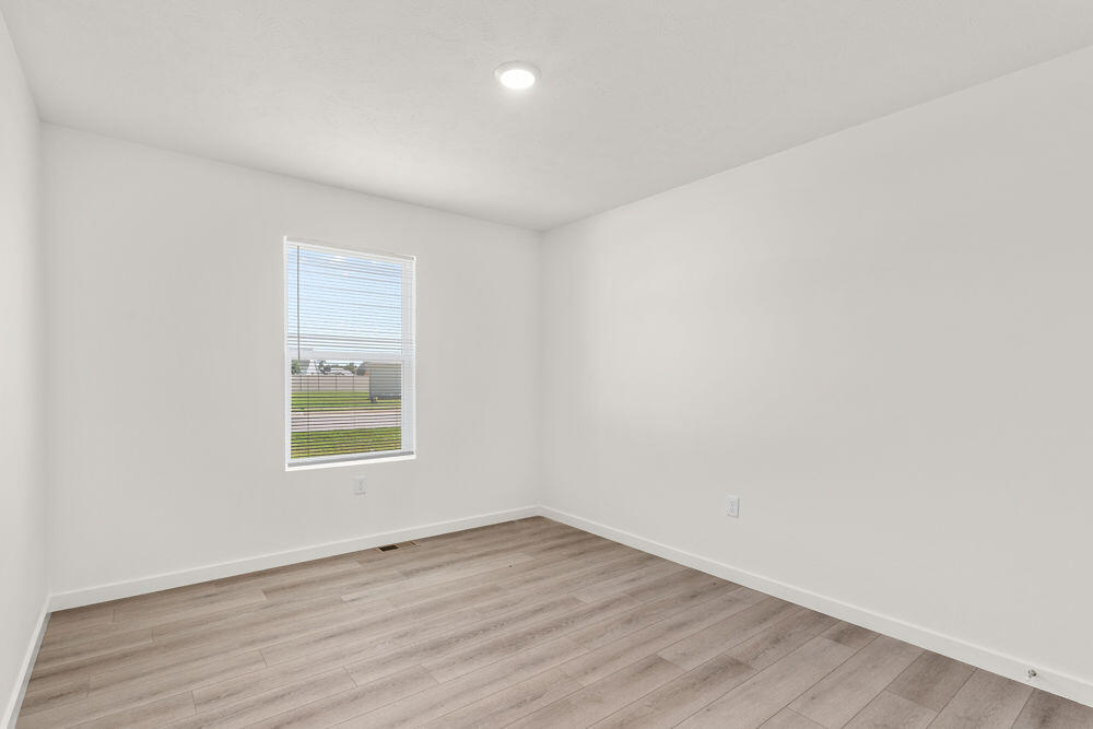 1360 West Kay Street Property Photo 10