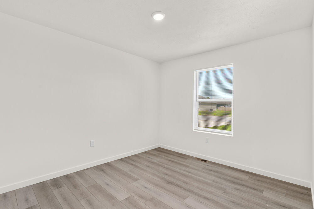 1360 West Kay Street Property Photo 14