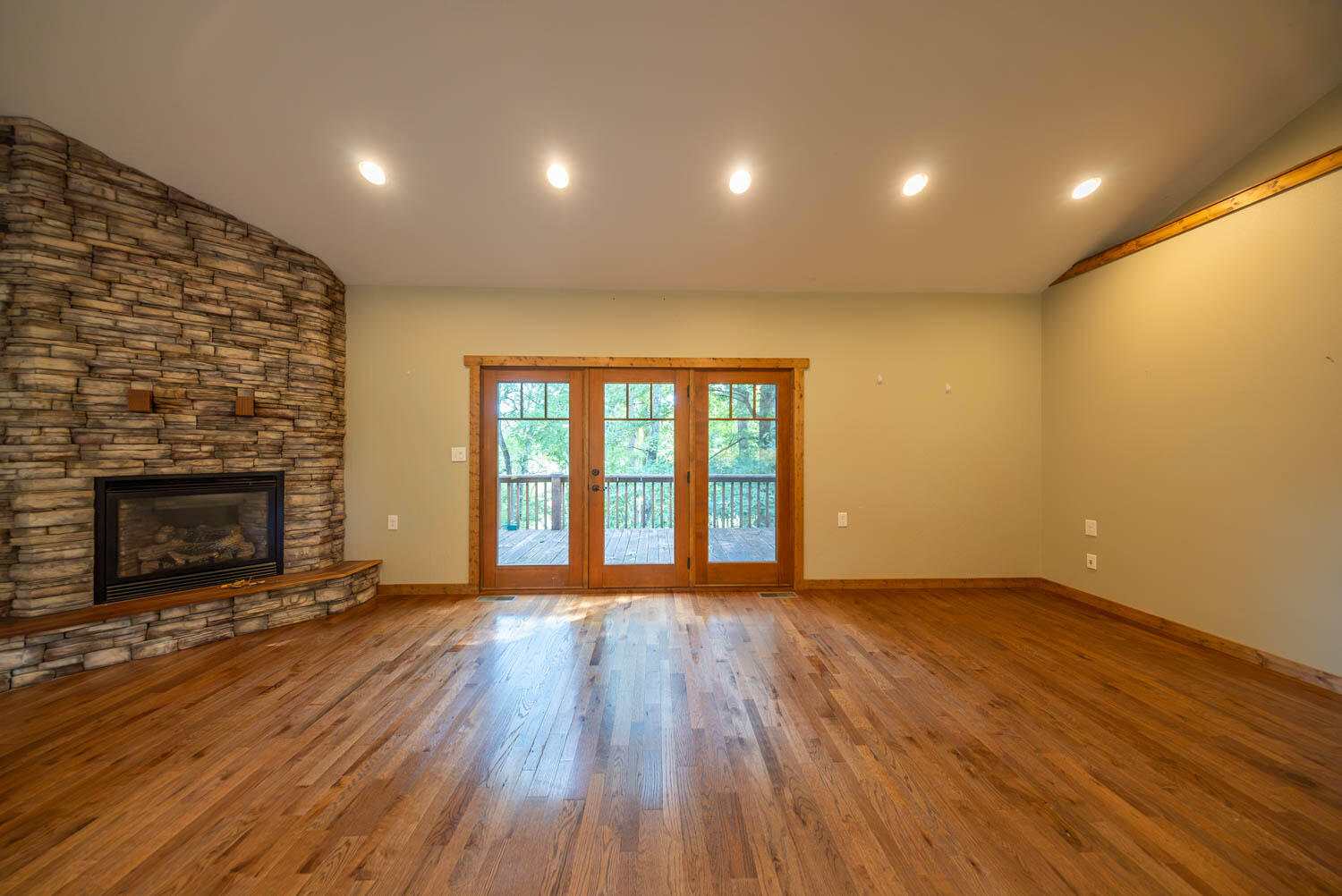 84 County Road 385 Property Photo 14