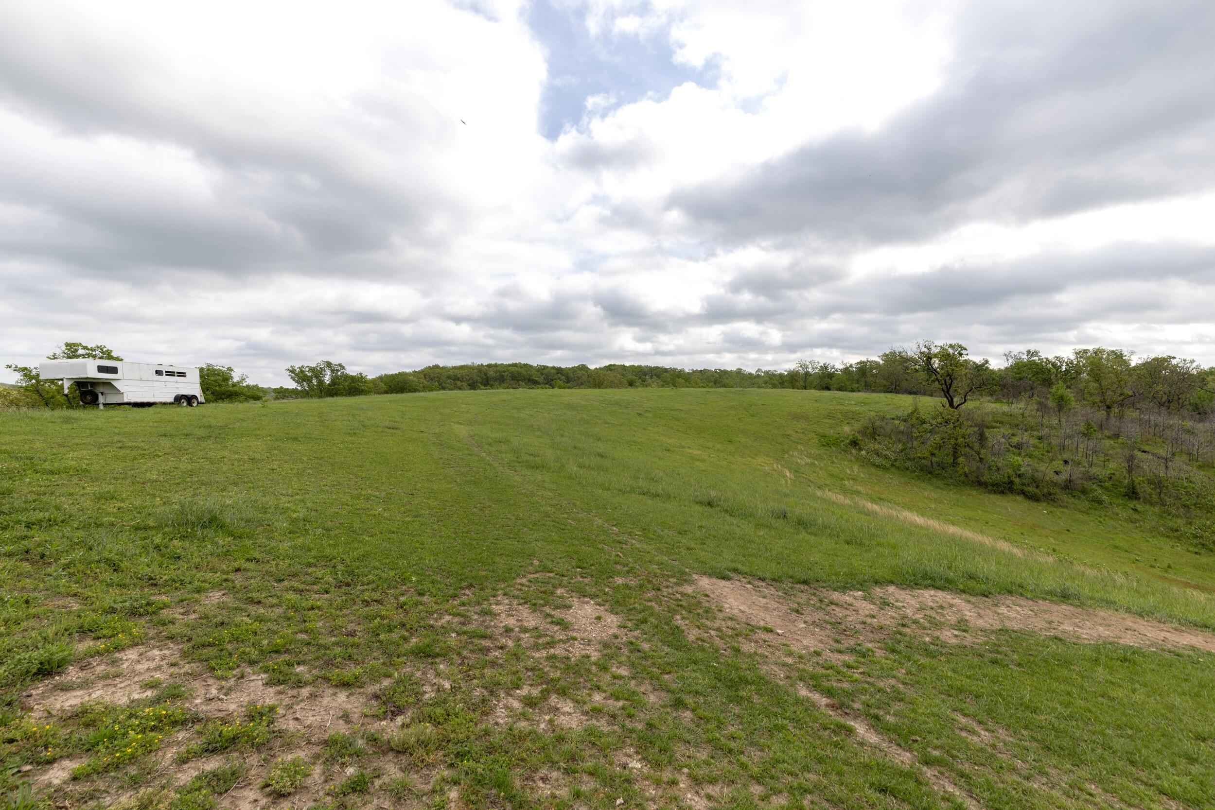 15309 East State Highway 90 Property Photo 9